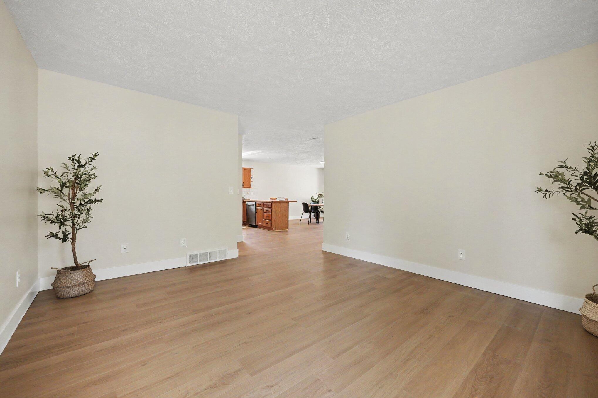 550 W 22nd Street
