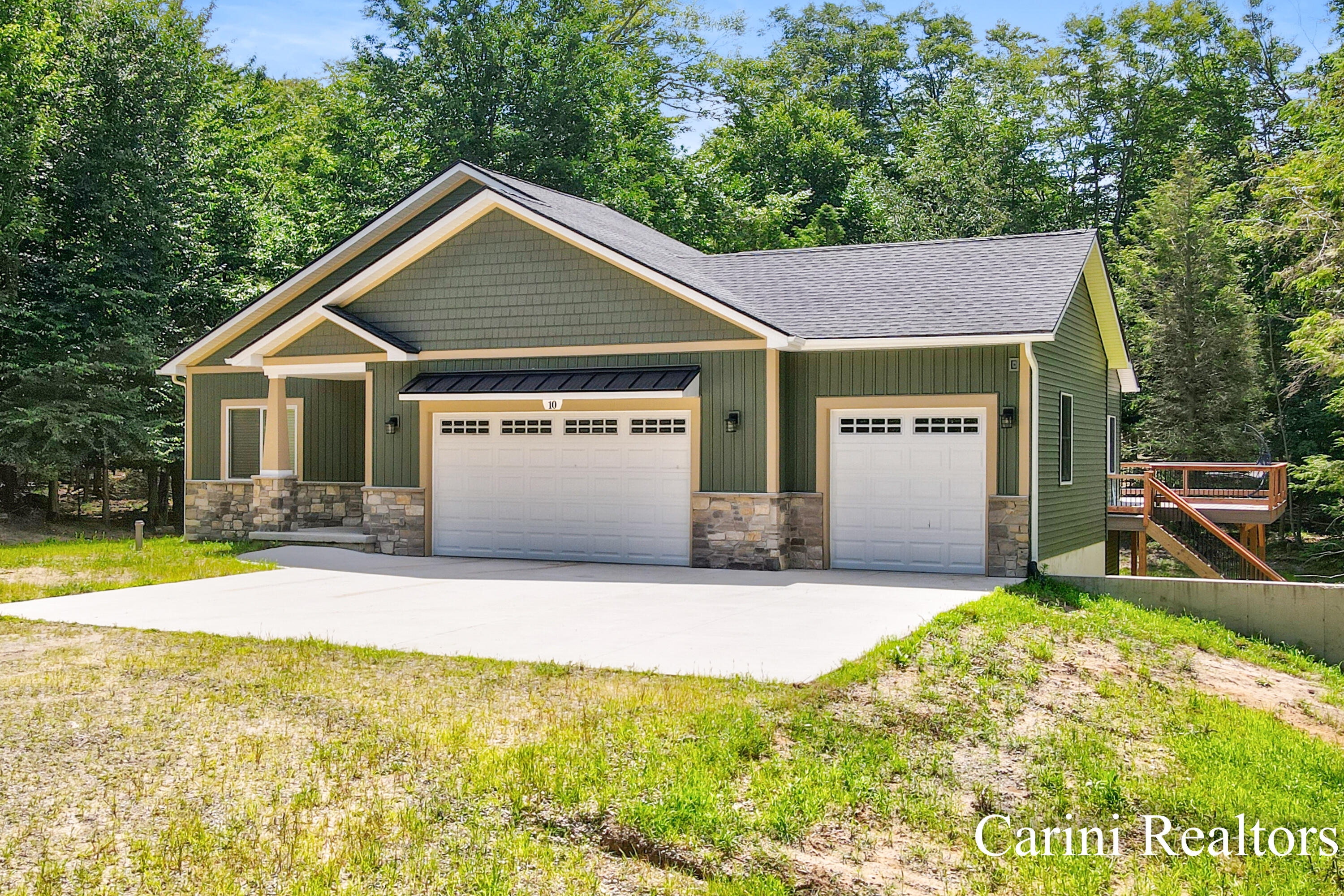 10 Morton Trail