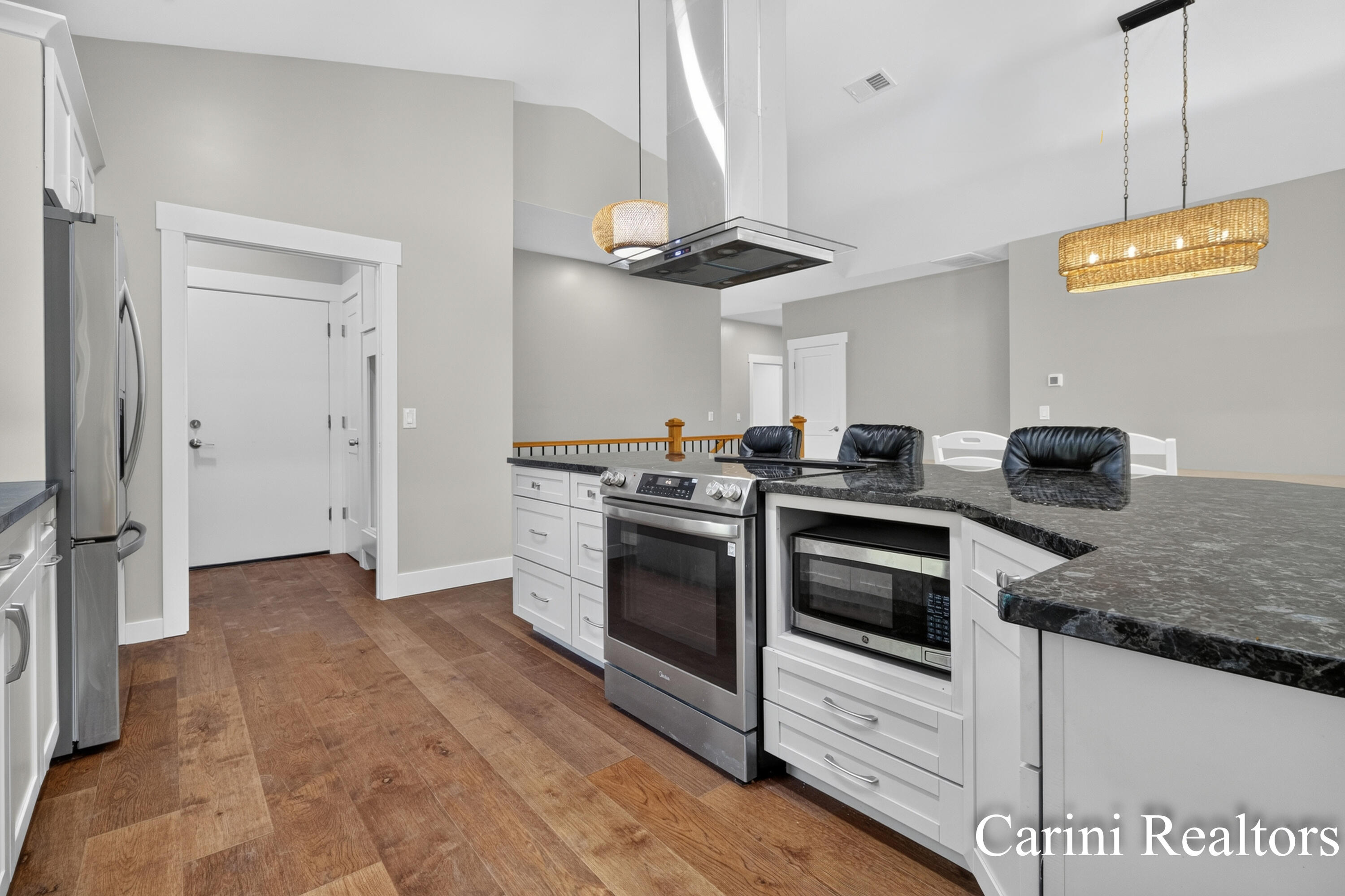 10 Morton Trail