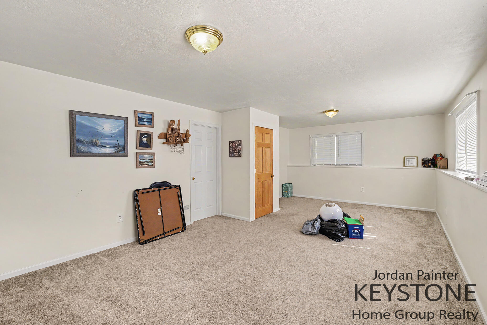 2117 Kinnrow Avenue NW
