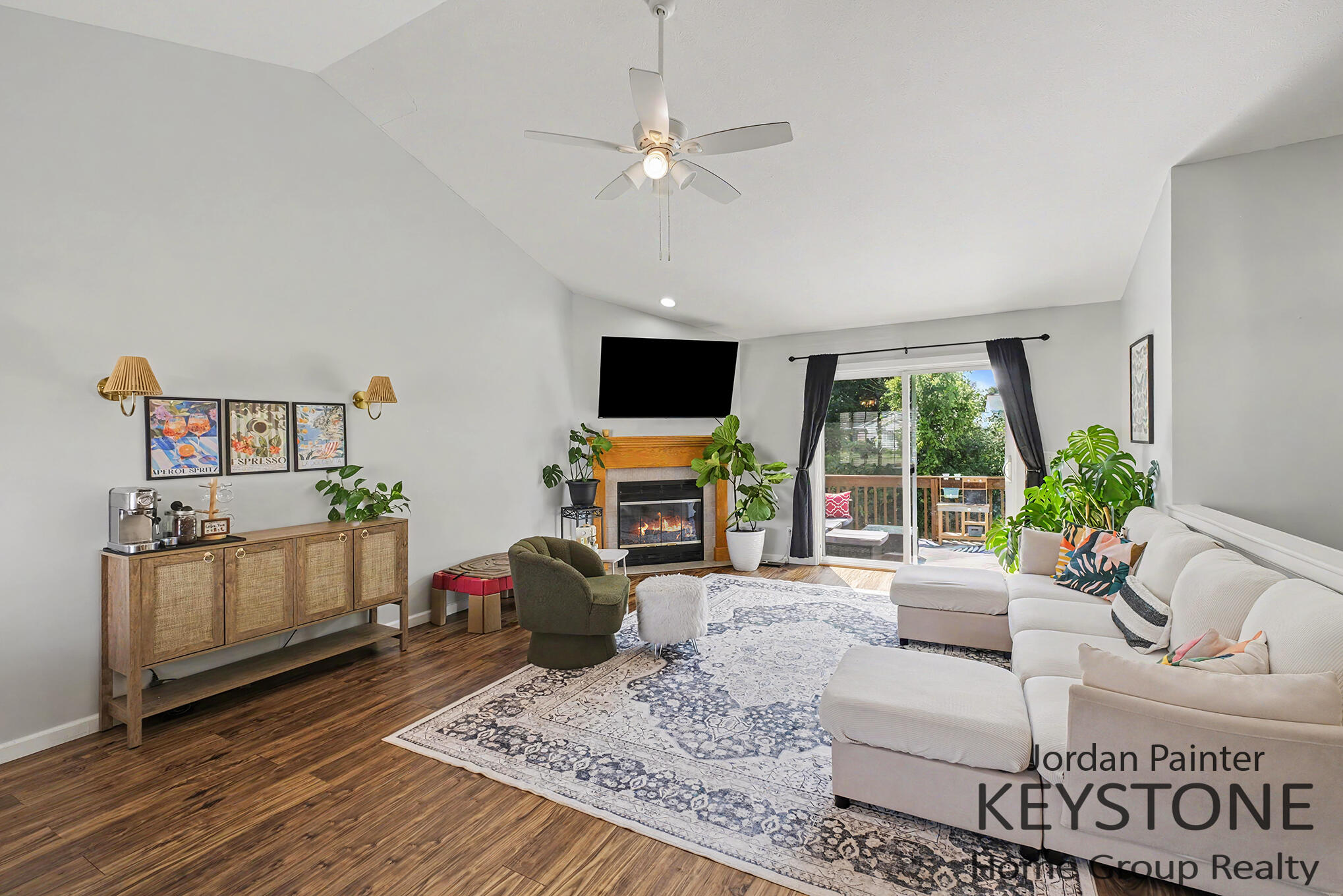 2117 Kinnrow Avenue NW