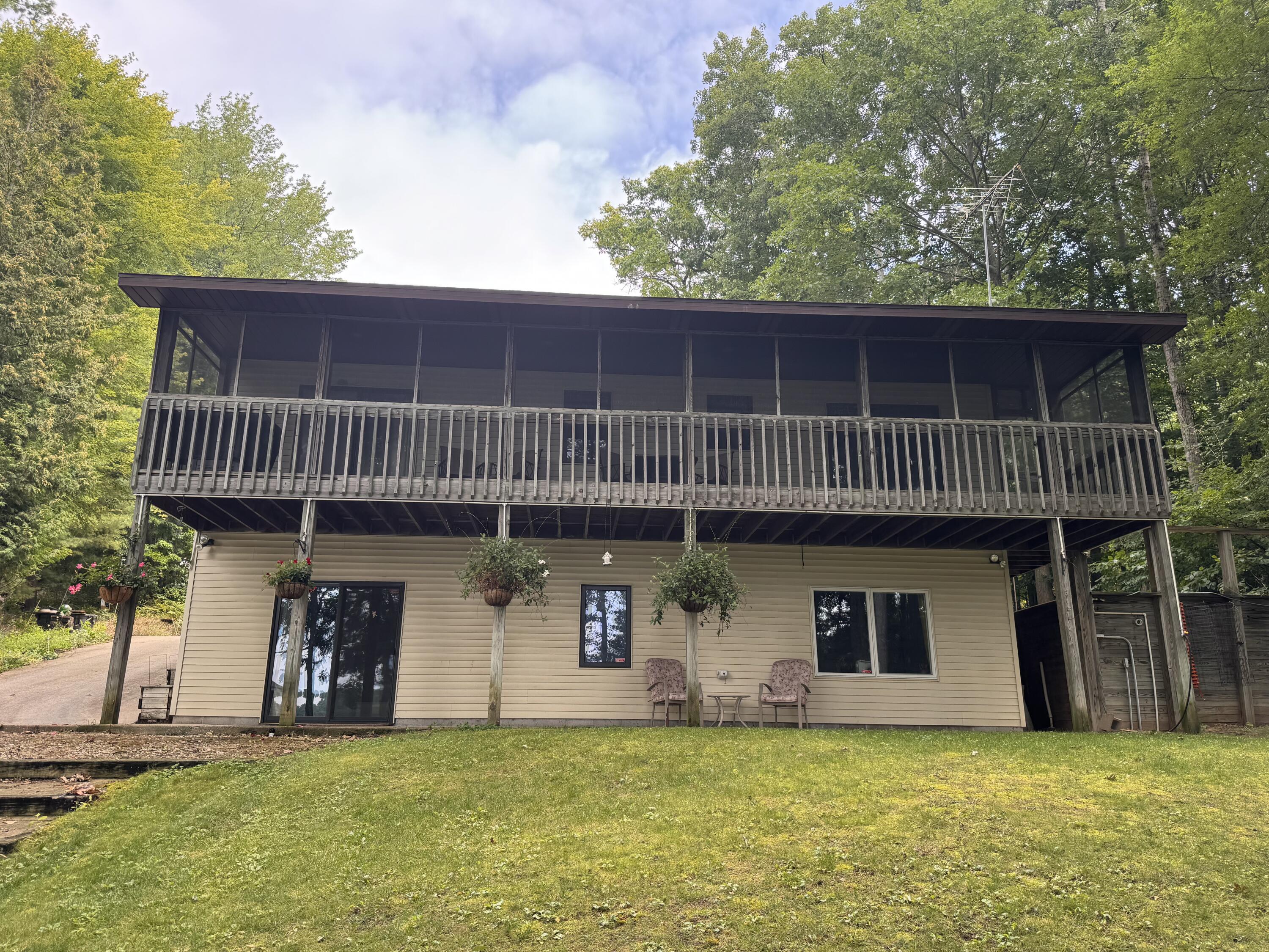5029 N Benson Road