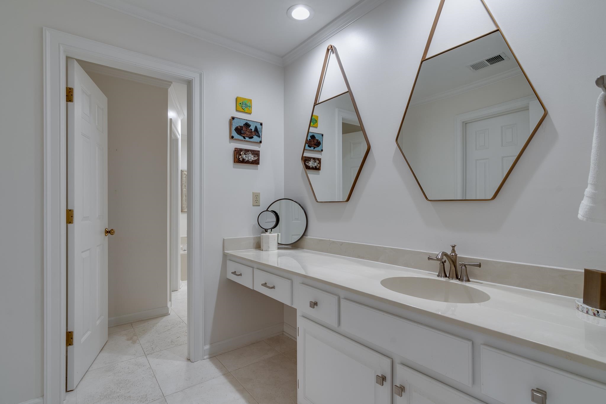 270 BREMINGTON PLACE DR