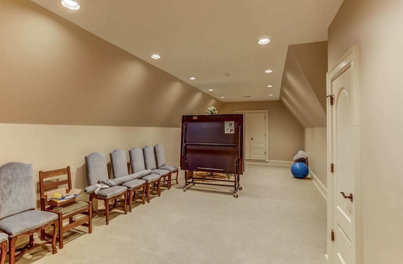 8575 THE ISLAND AT SOUTHWIN DR