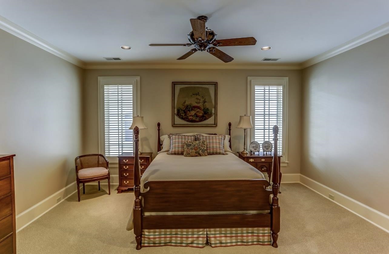 8575 THE ISLAND AT SOUTHWIN DR