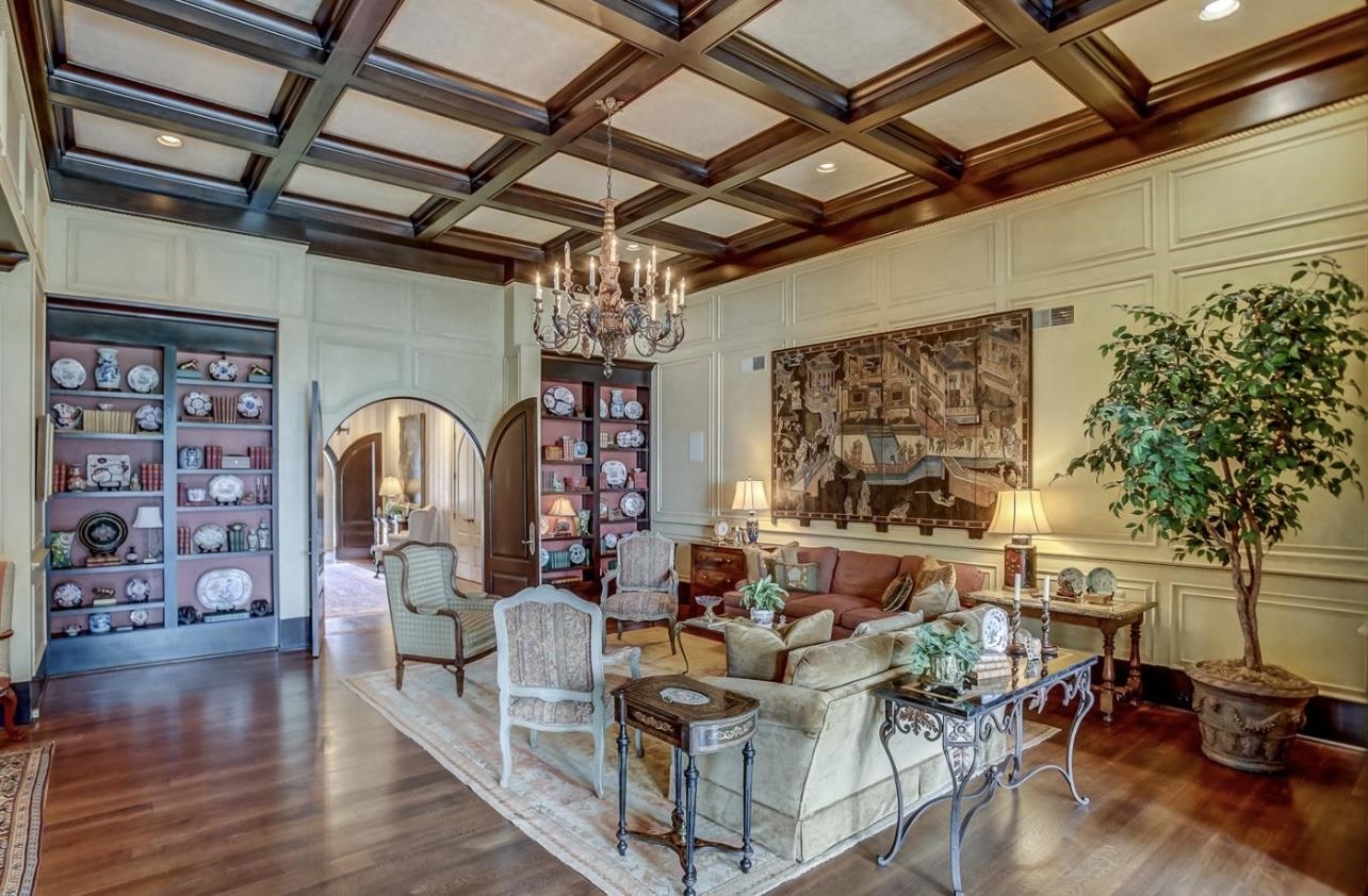 8575 THE ISLAND AT SOUTHWIN DR