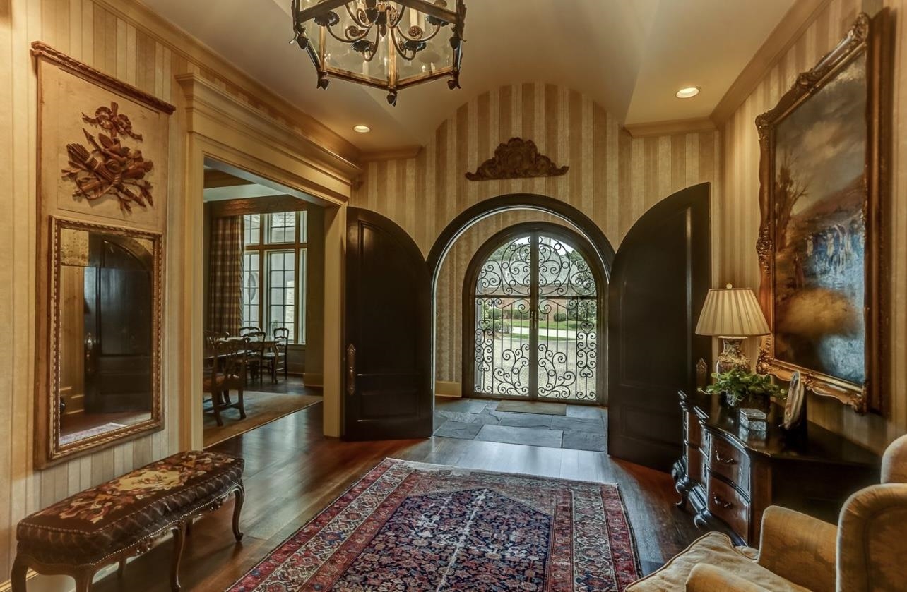 8575 THE ISLAND AT SOUTHWIN DR