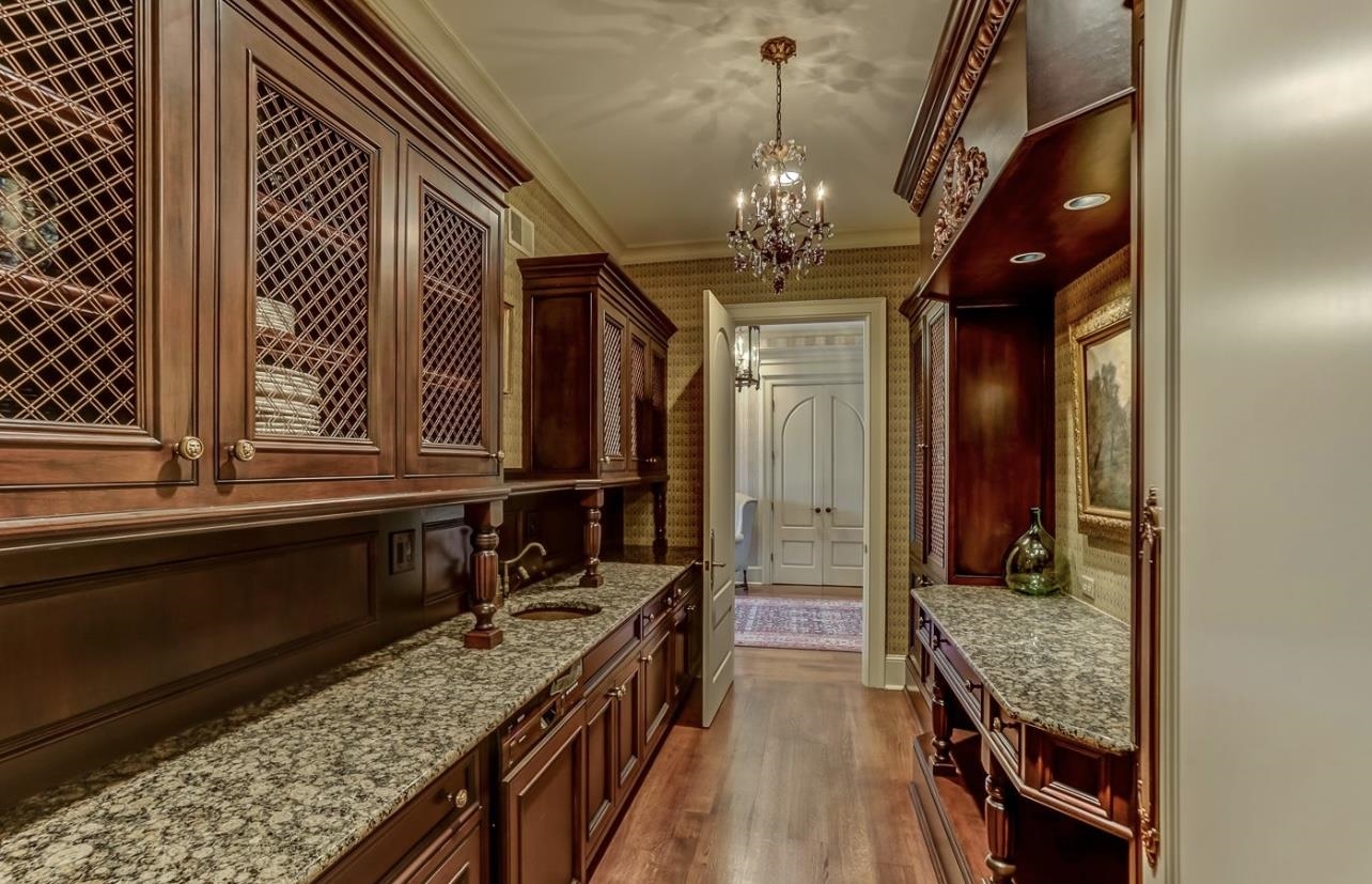 8575 THE ISLAND AT SOUTHWIN DR