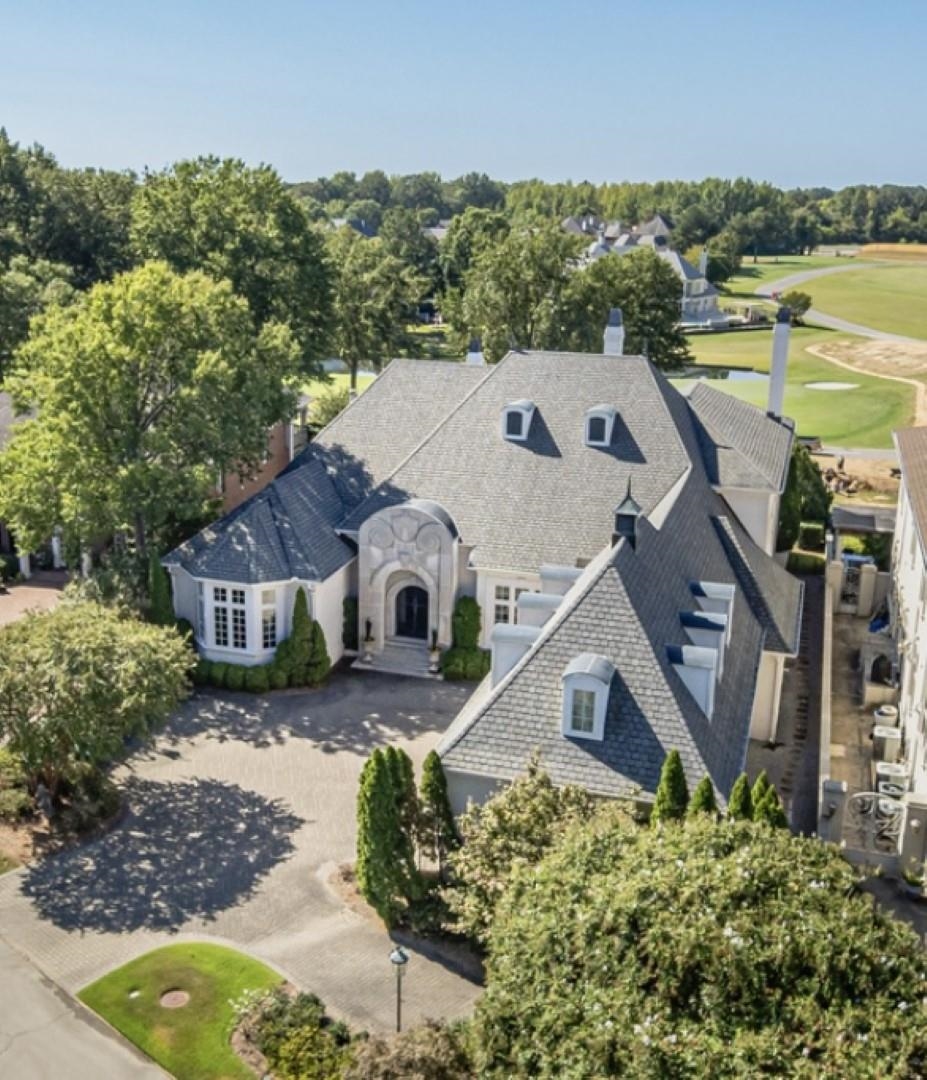 8575 THE ISLAND AT SOUTHWIN DR