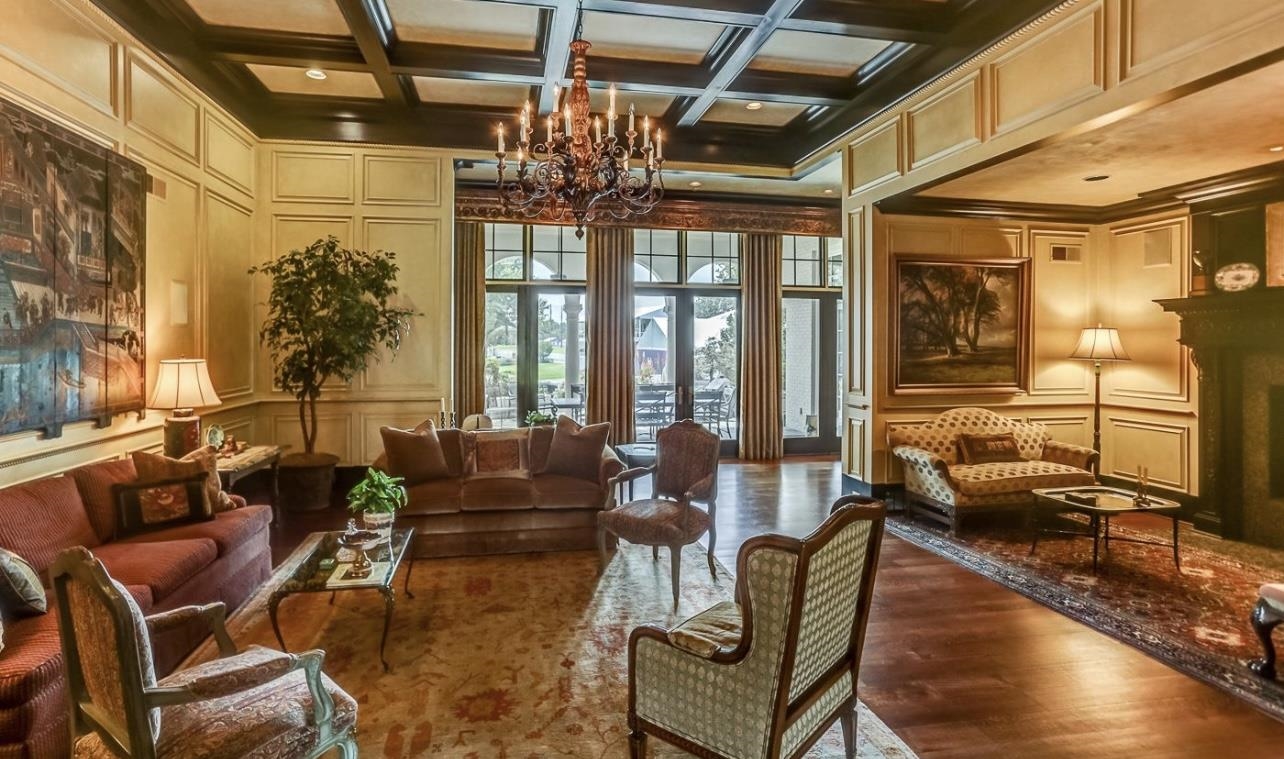 8575 THE ISLAND AT SOUTHWIN DR