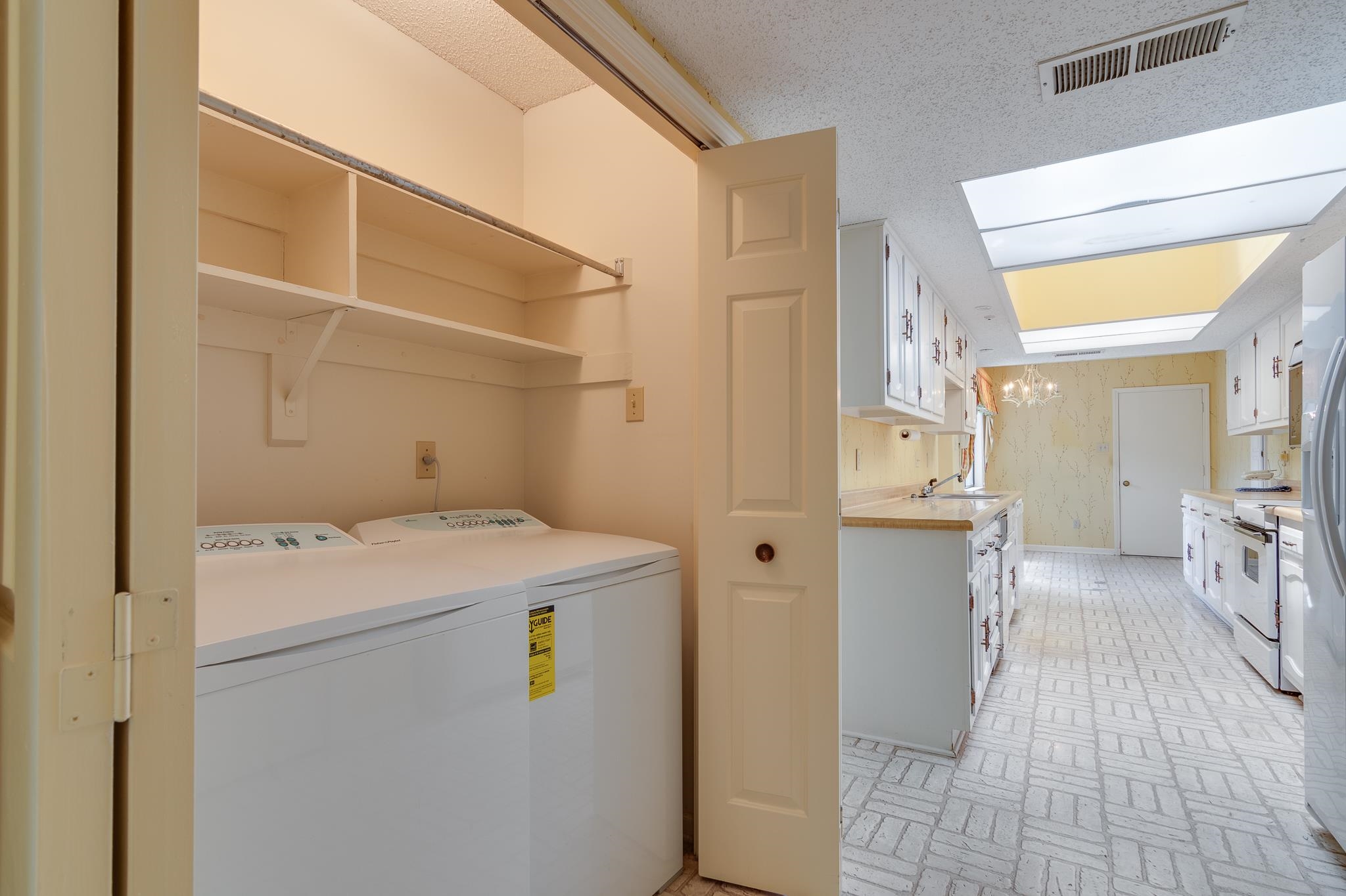 4726 CINNAMON CV Unit: 4726