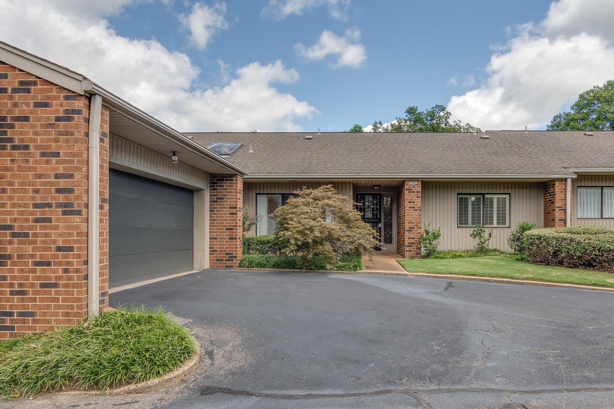 4726 CINNAMON CV Unit: 4726