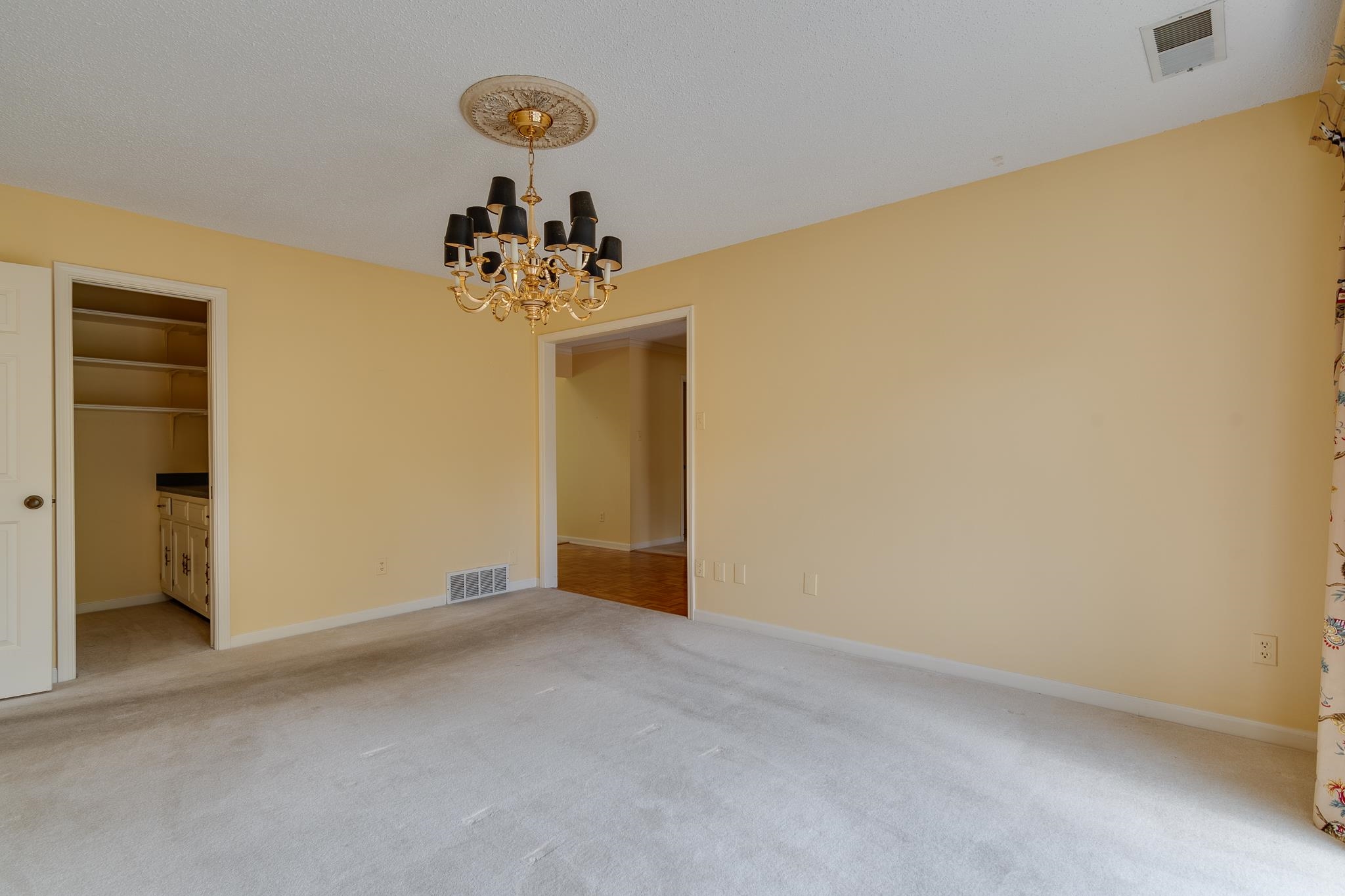 4726 CINNAMON CV Unit: 4726