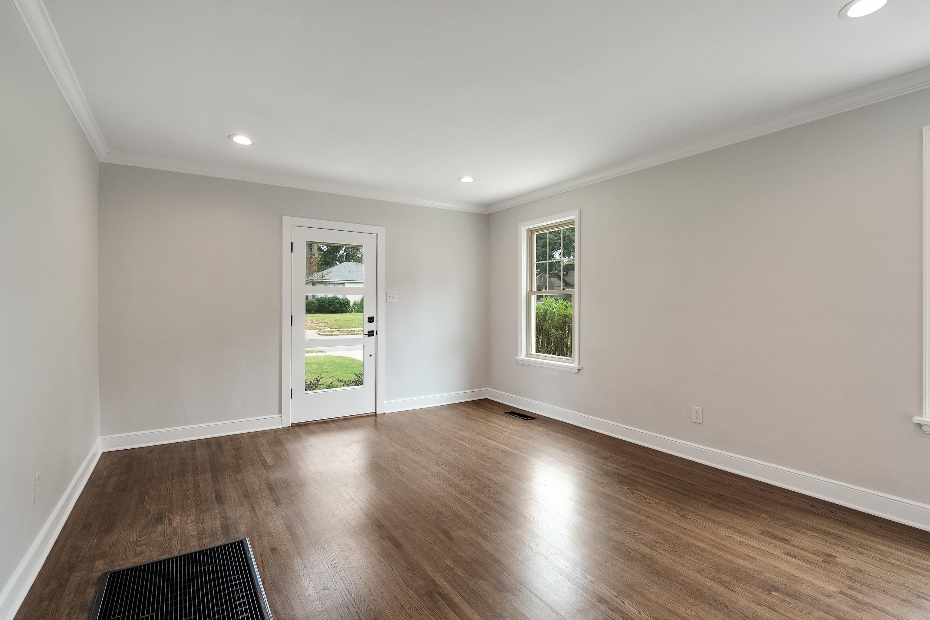 3625 CHARLESWOOD AVE