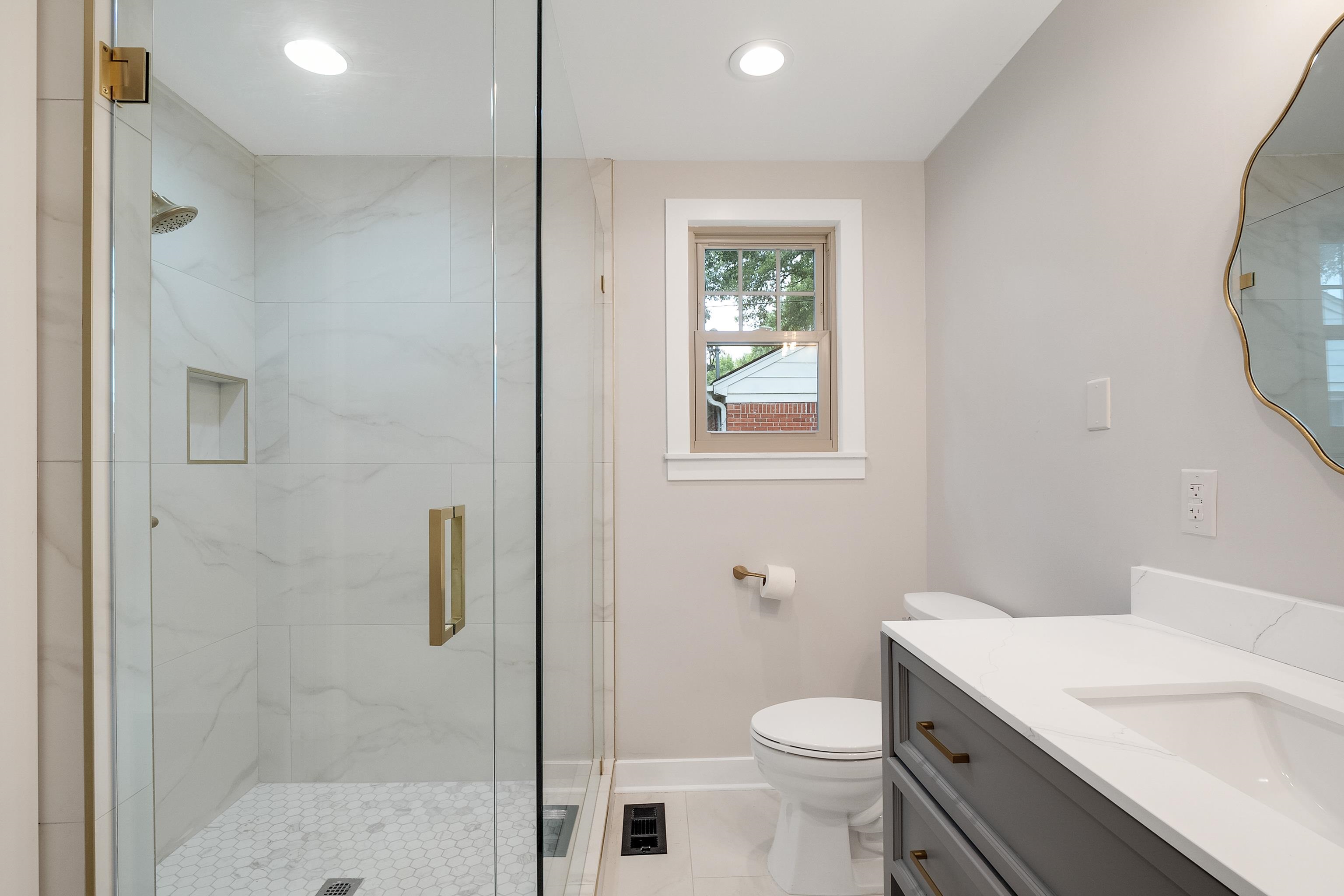 3625 CHARLESWOOD AVE