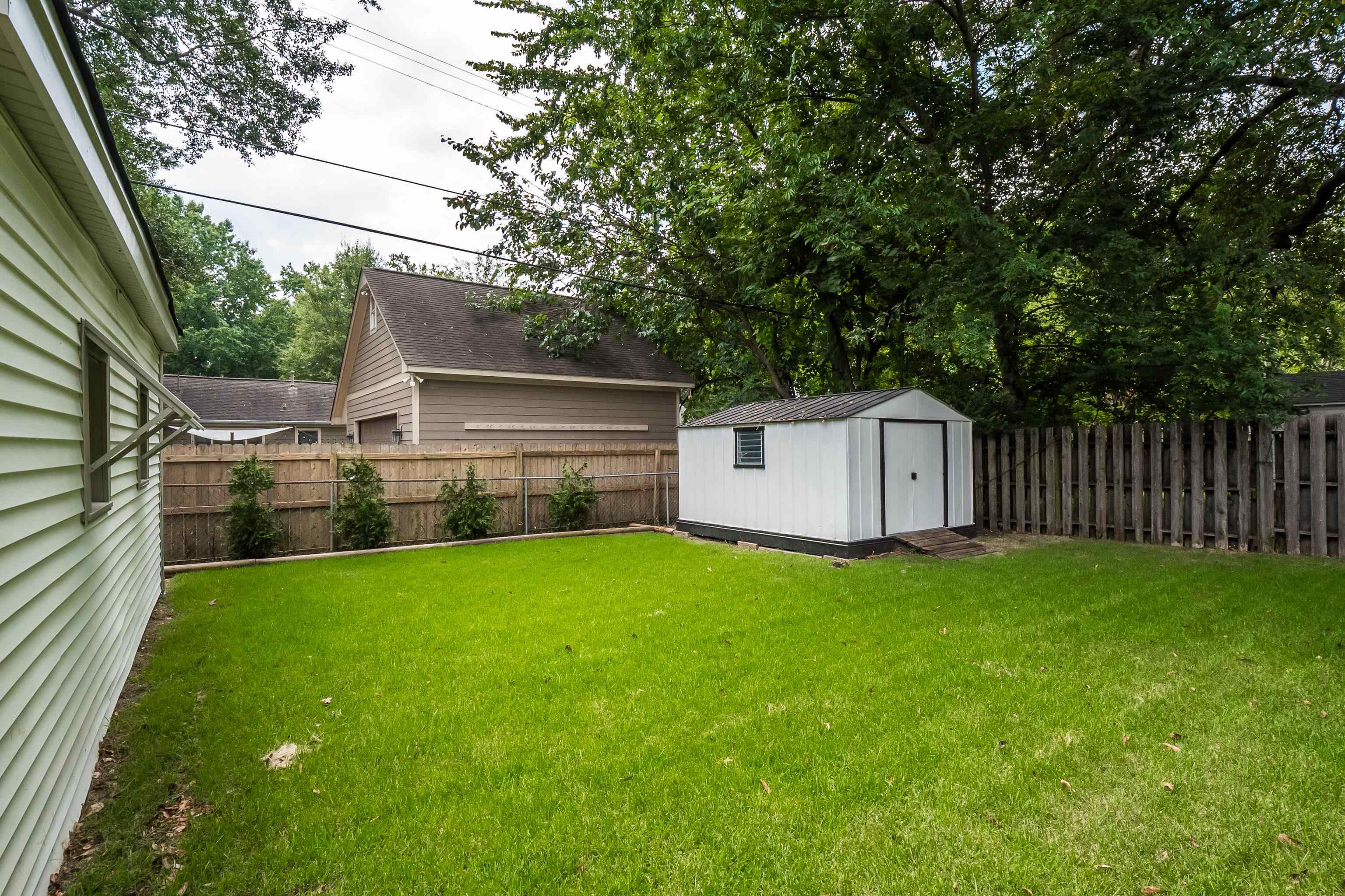 3625 CHARLESWOOD AVE