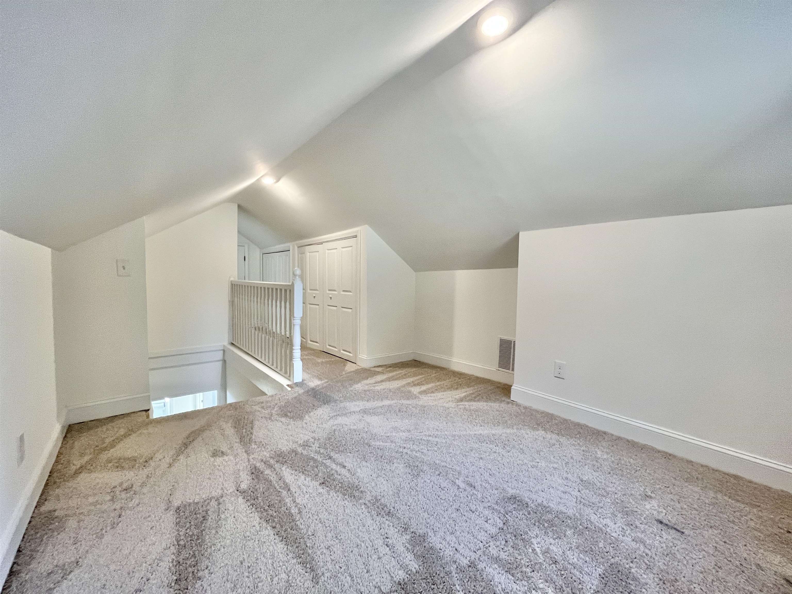 3395 HIGHLAND PARK PL