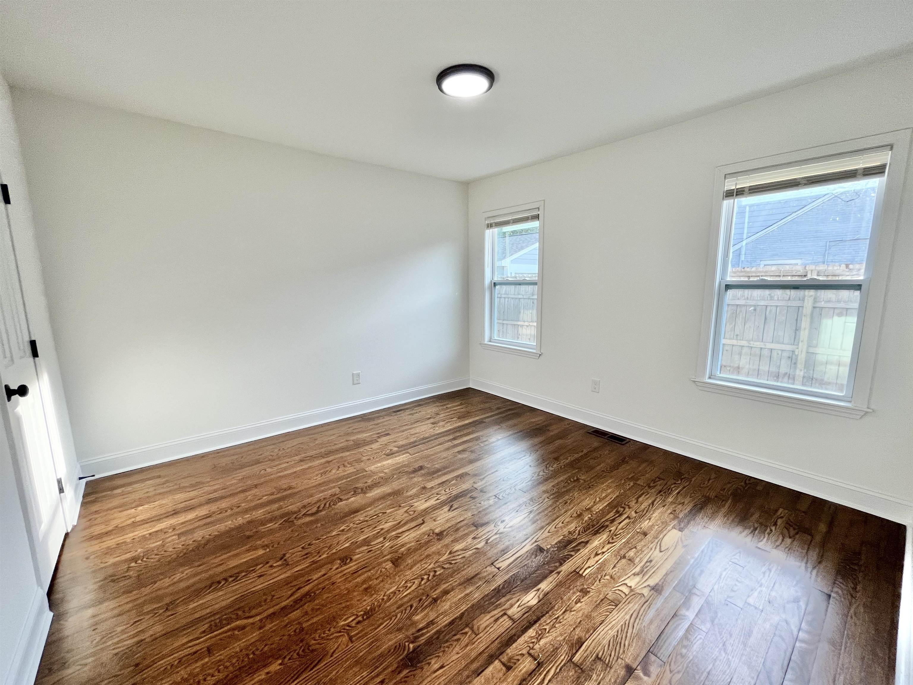 3395 HIGHLAND PARK PL