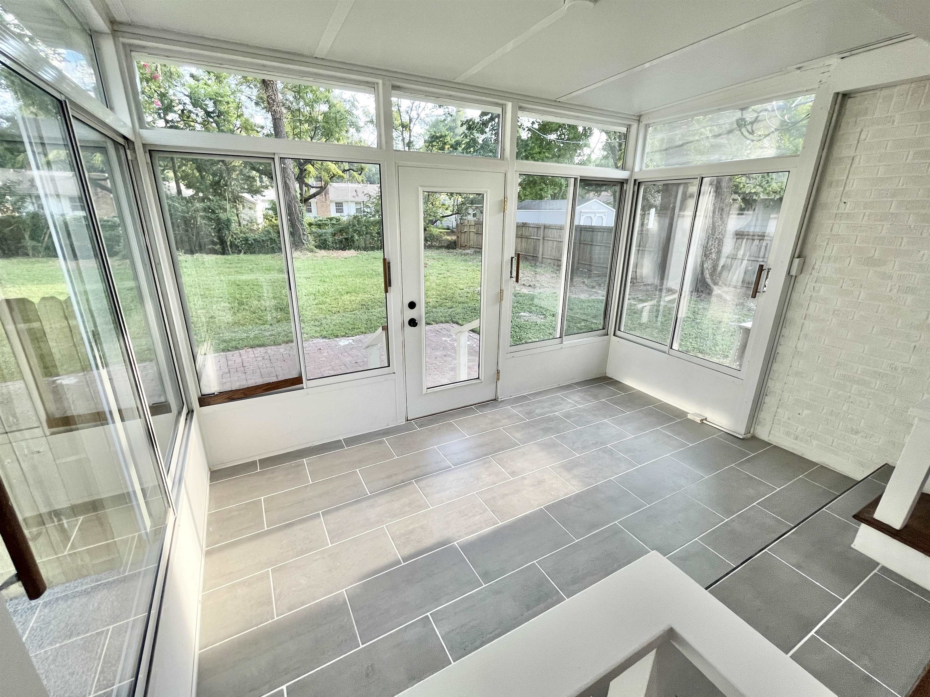 3395 HIGHLAND PARK PL