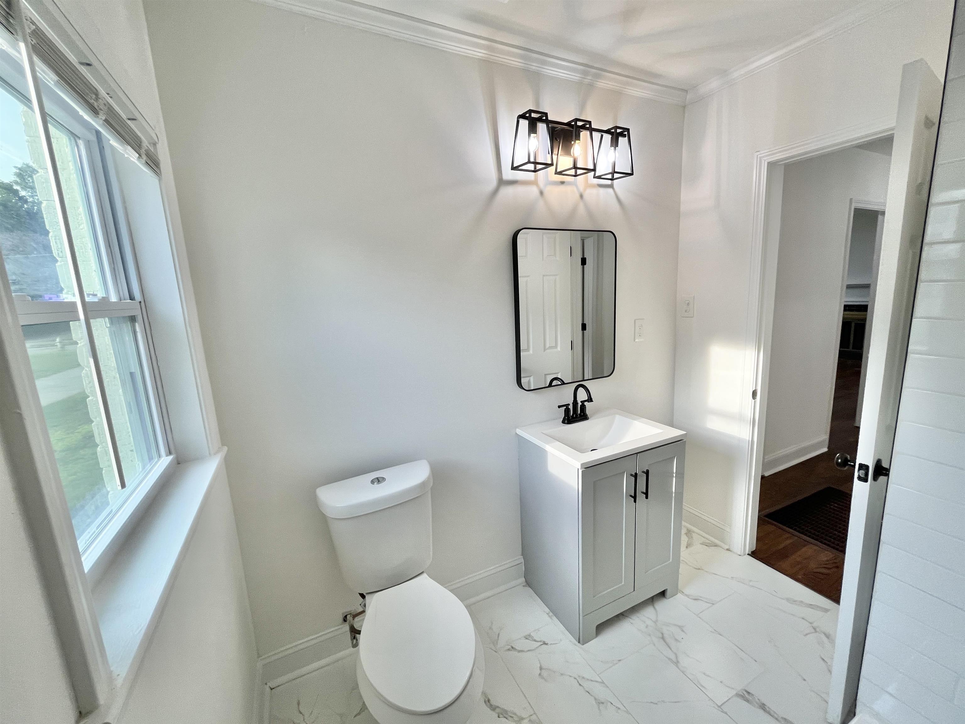 3395 HIGHLAND PARK PL