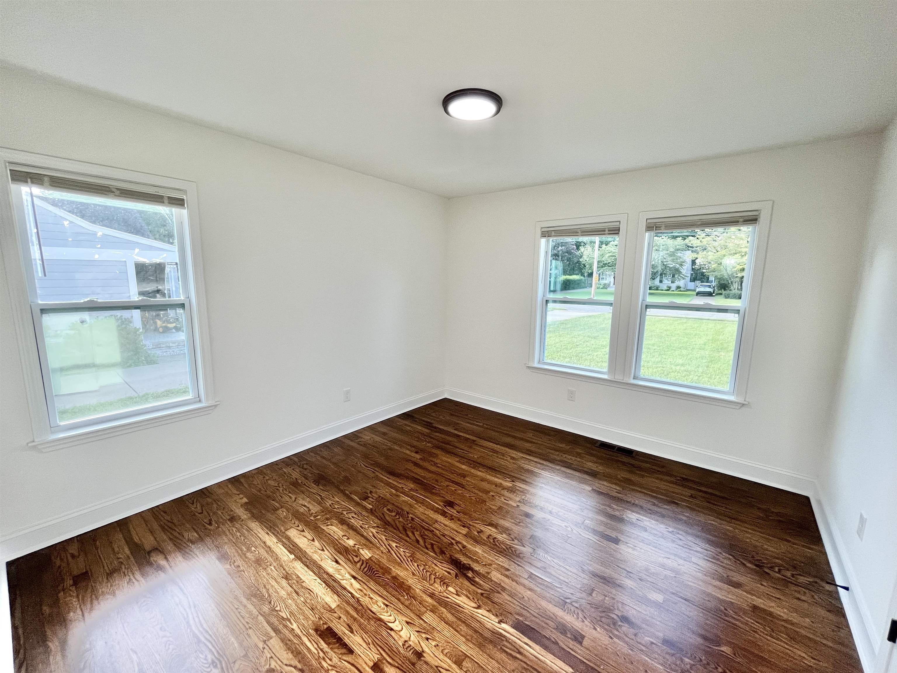 3395 HIGHLAND PARK PL