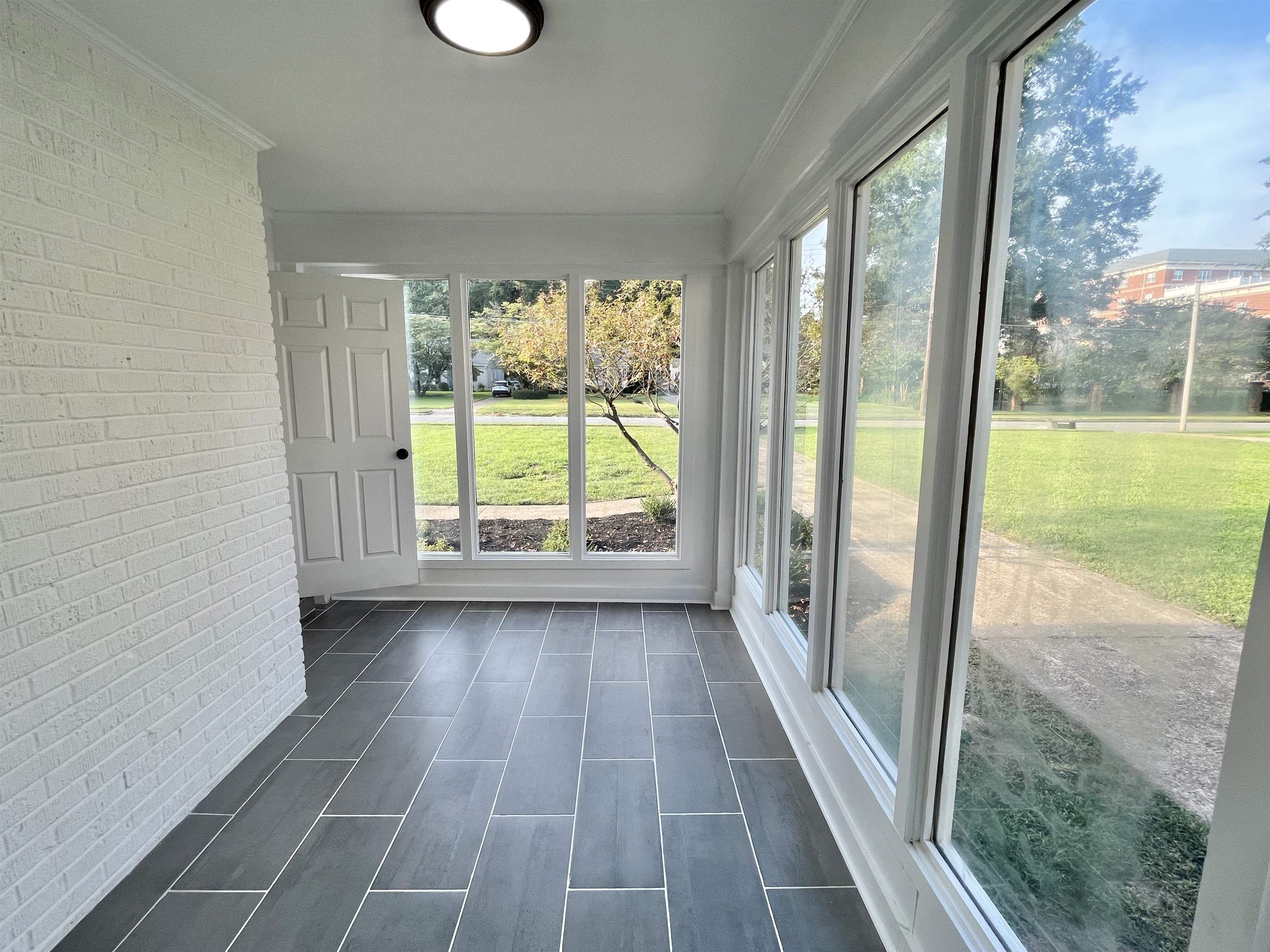 3395 HIGHLAND PARK PL