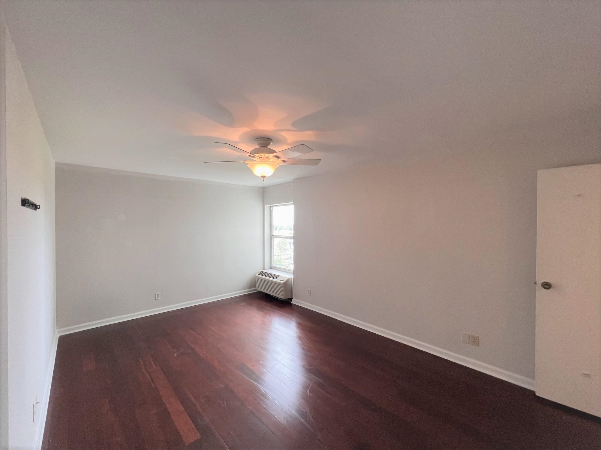 232 S HIGHLAND ST Unit: 907