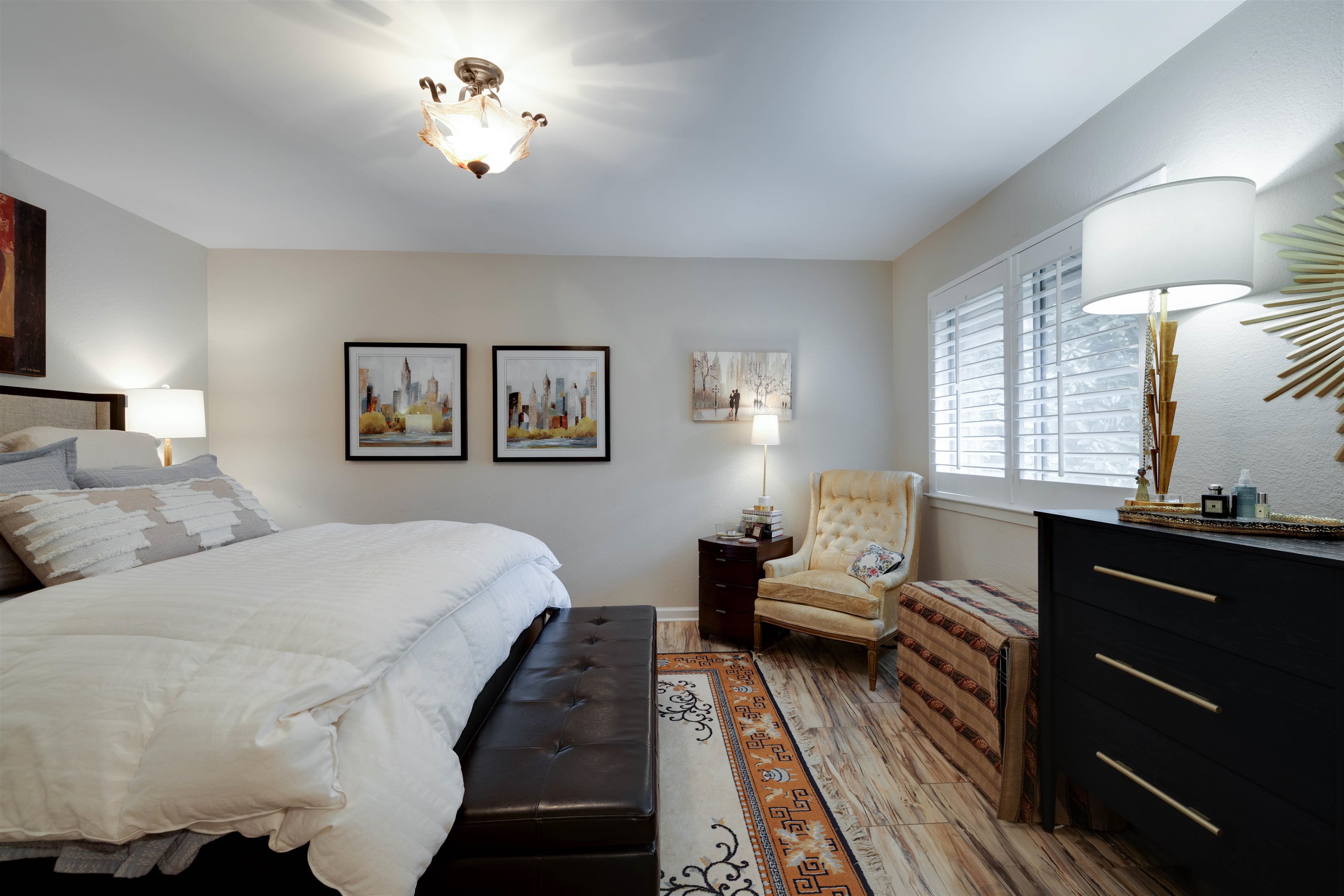 809 CREEKSIDE DR Unit: 2