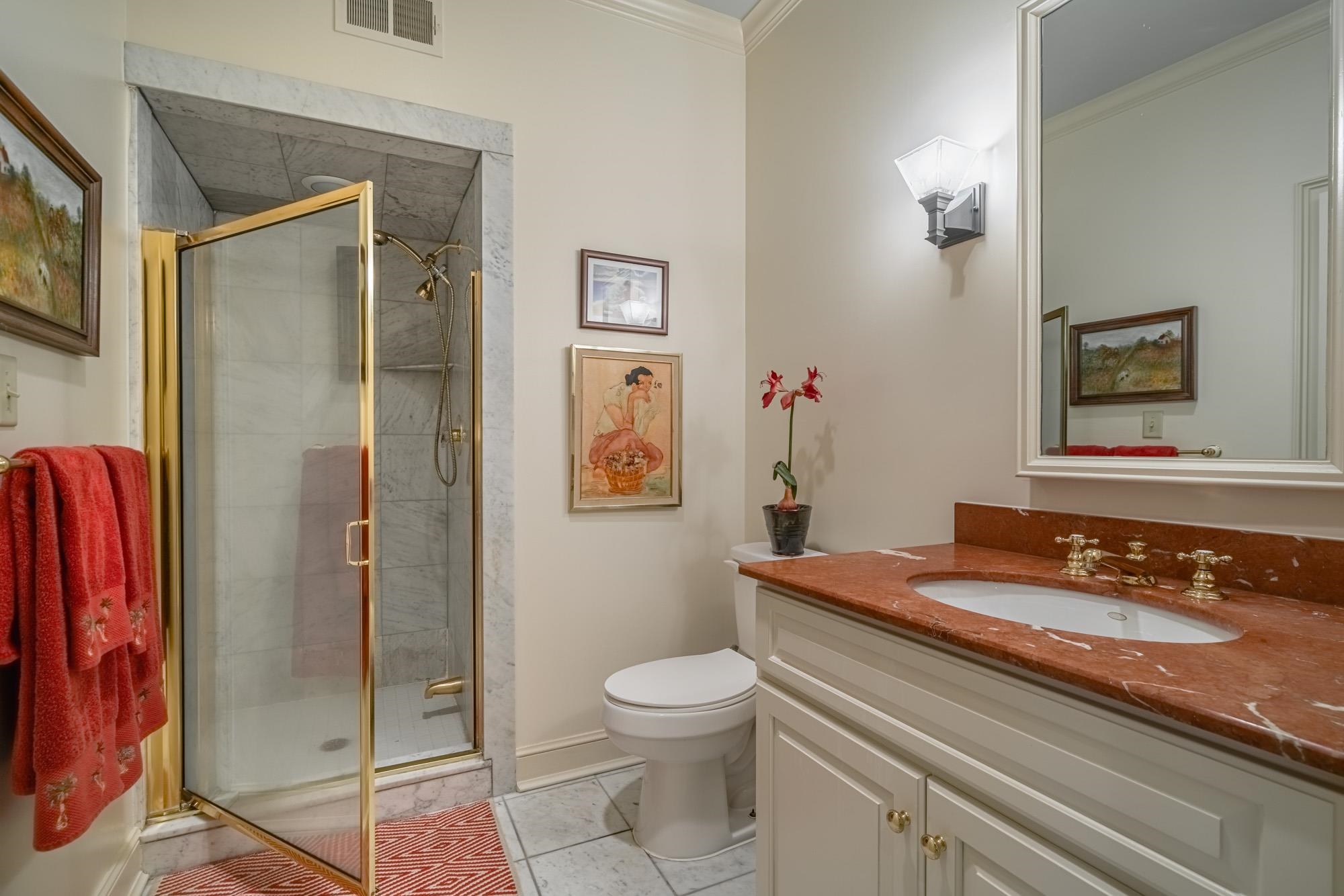 1000 MURRAY HILL LN Unit: 404