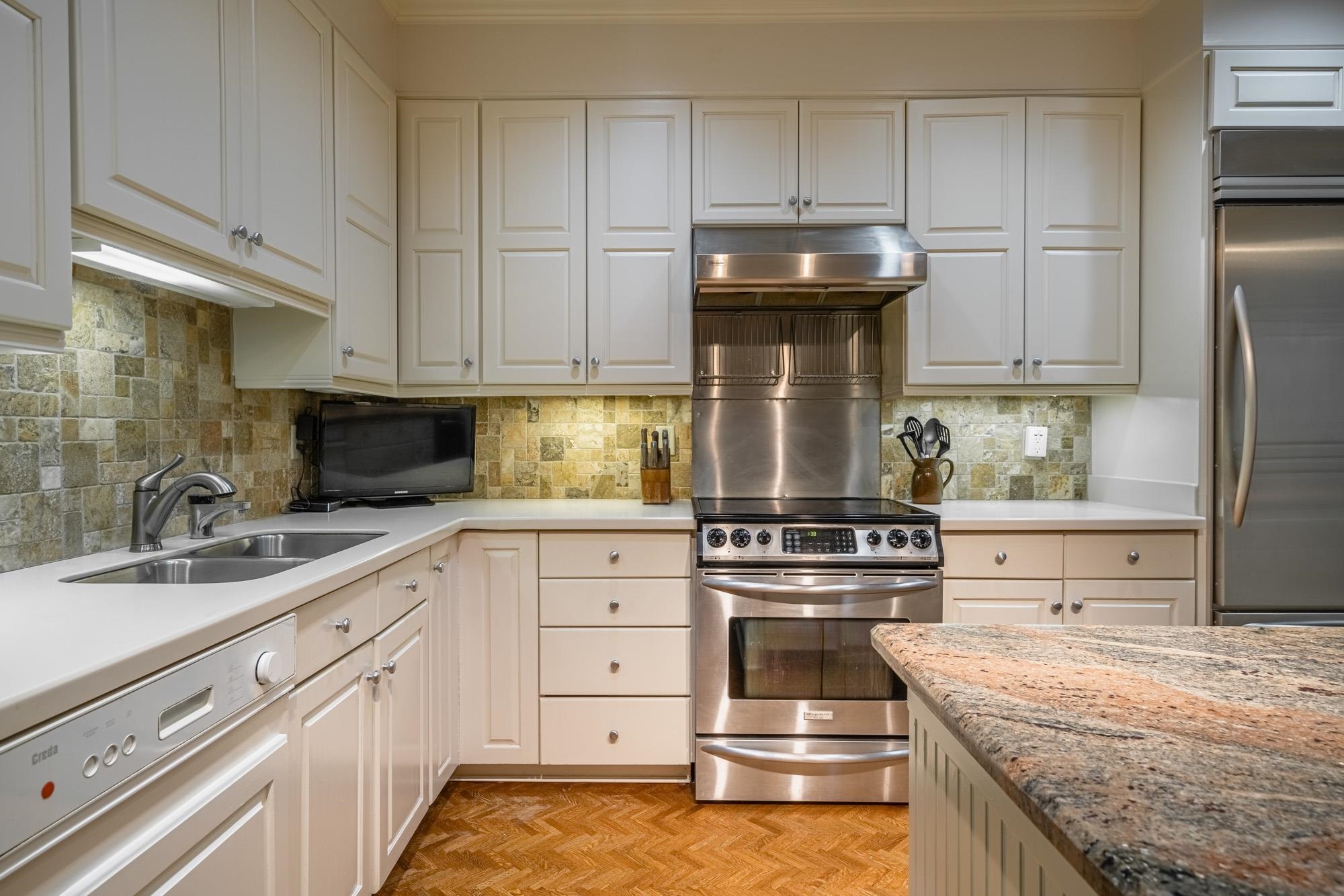 1000 MURRAY HILL LN Unit: 404