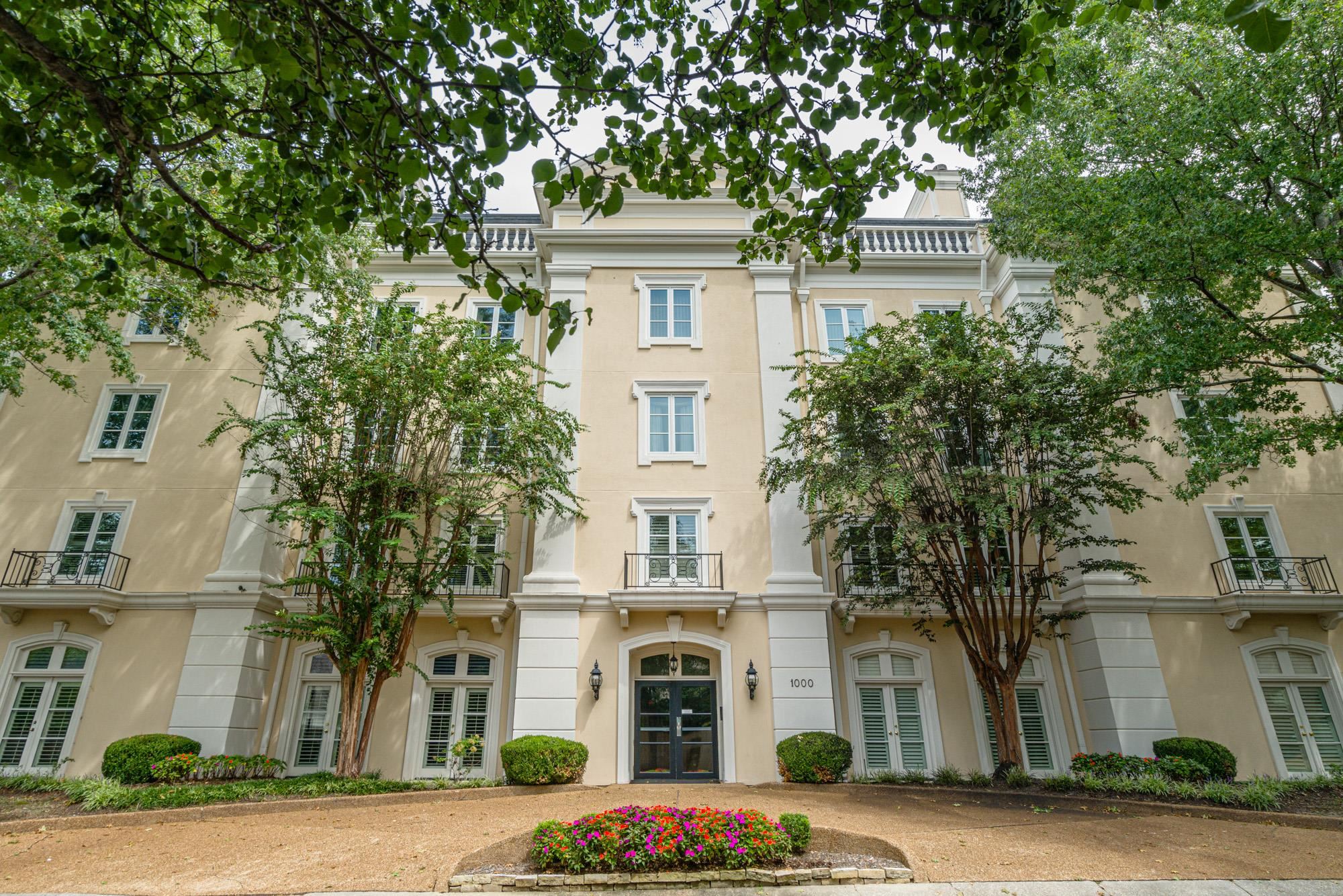 1000 MURRAY HILL LN Unit: 404