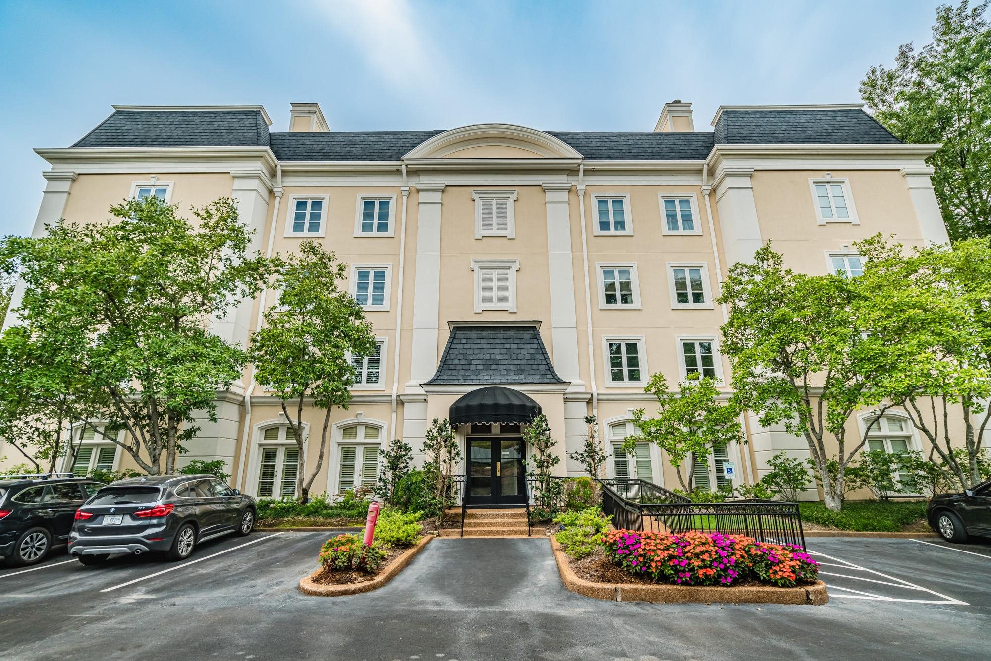 1000 MURRAY HILL LN Unit: 404