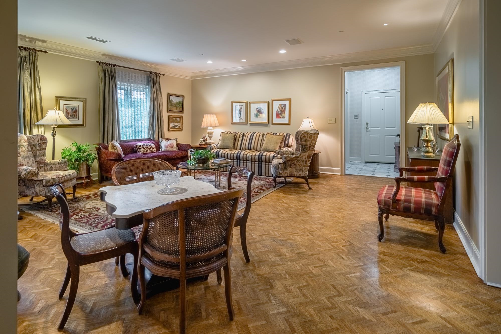 1000 MURRAY HILL LN Unit: 404