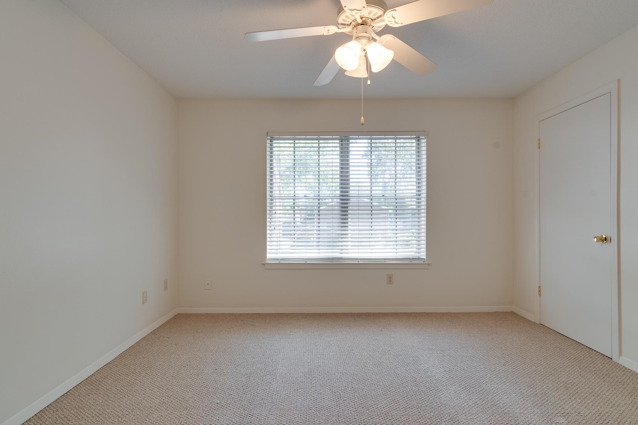 521 PEABODY SQ Unit: 521