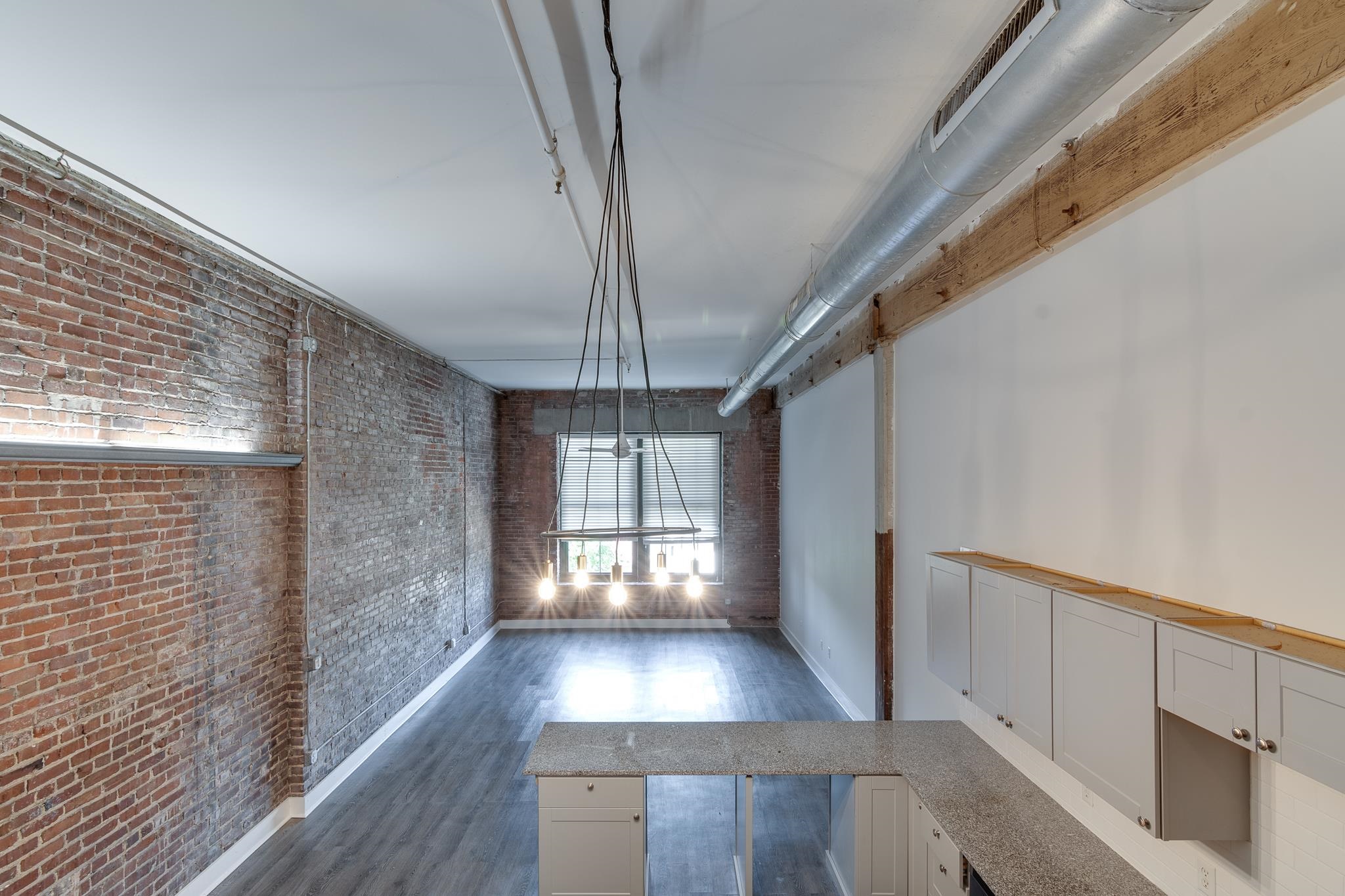 505 TENNESSEE ST Unit: 322