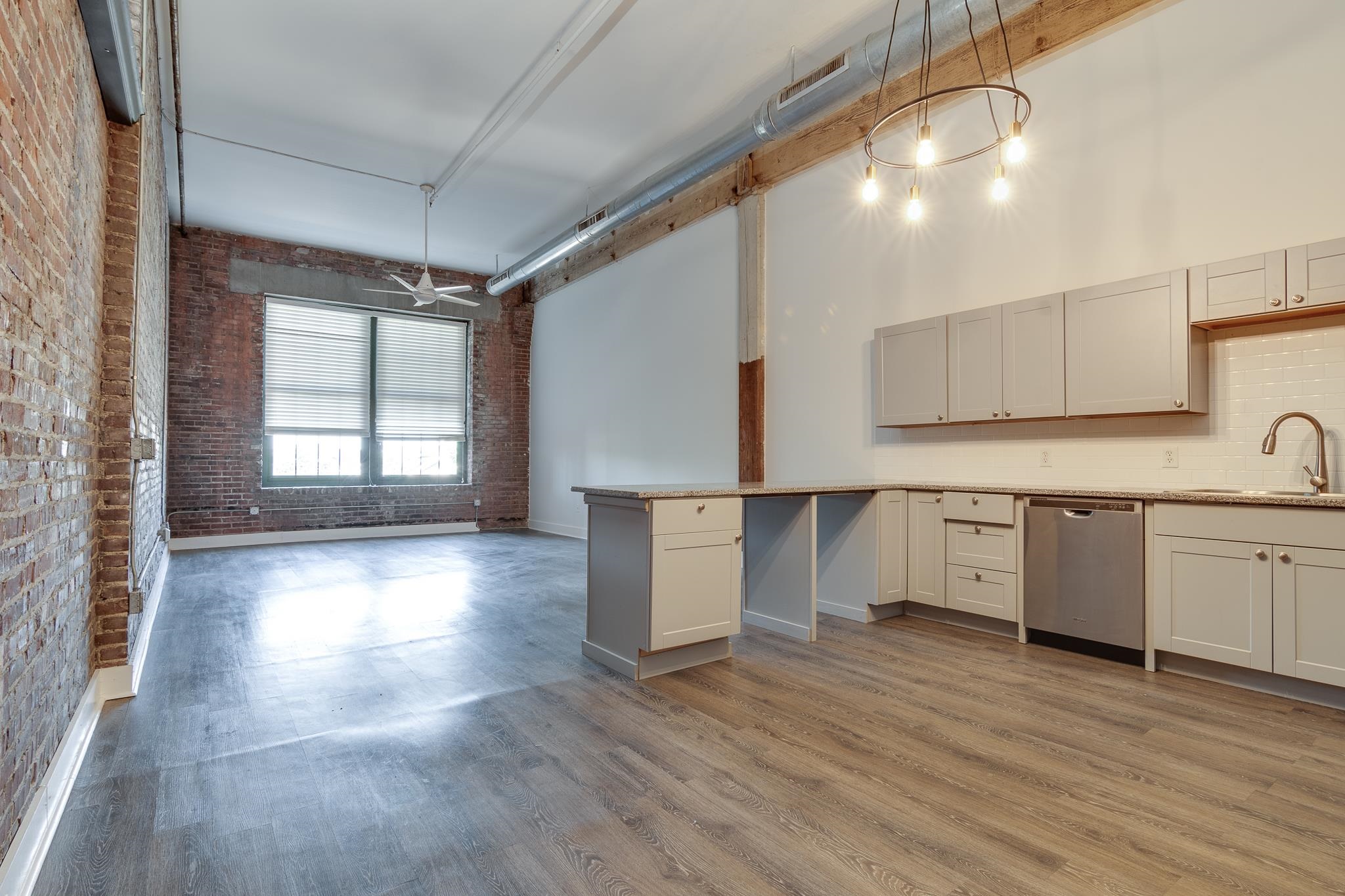 505 TENNESSEE ST Unit: 322