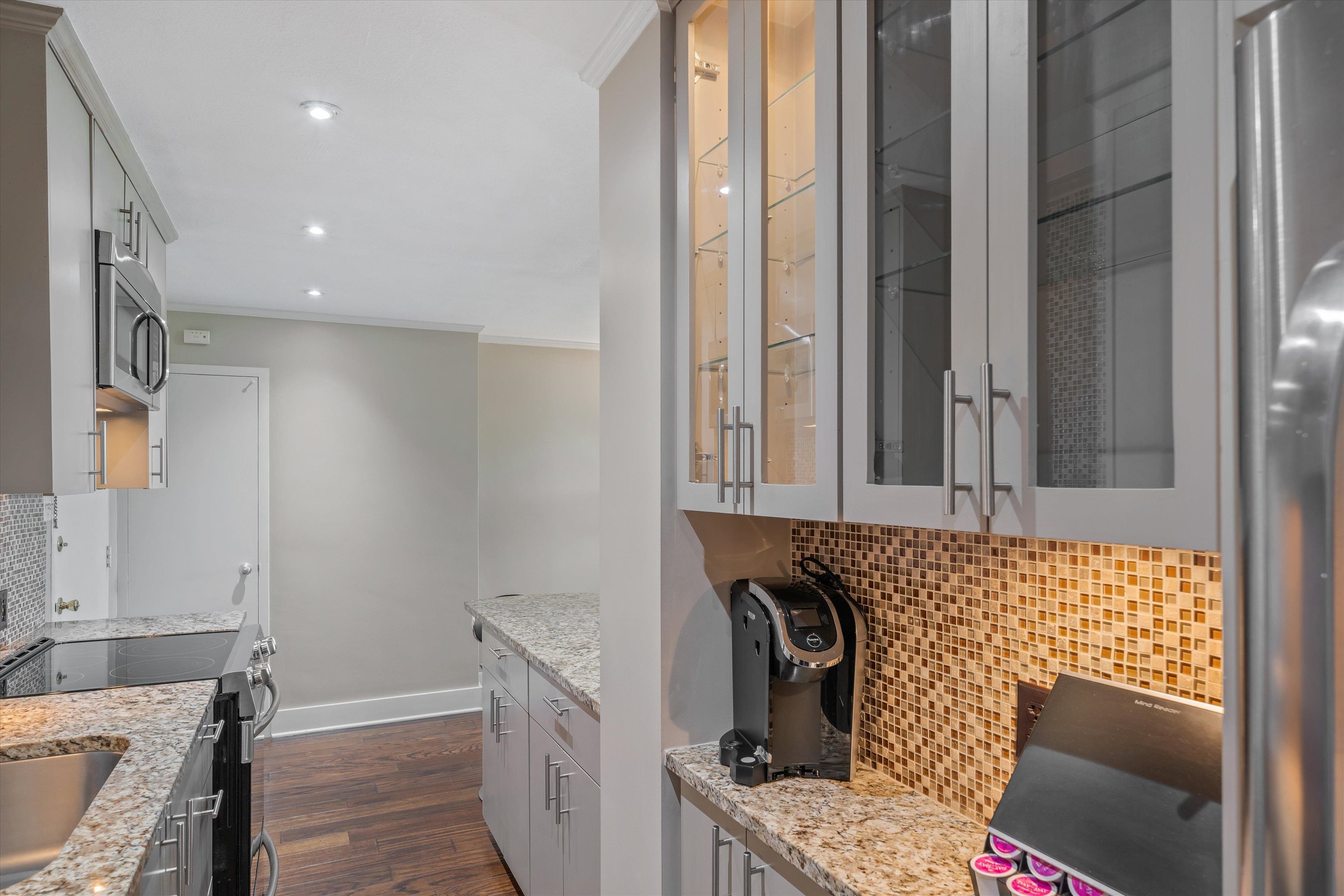 2277 UNION AVE Unit: 508