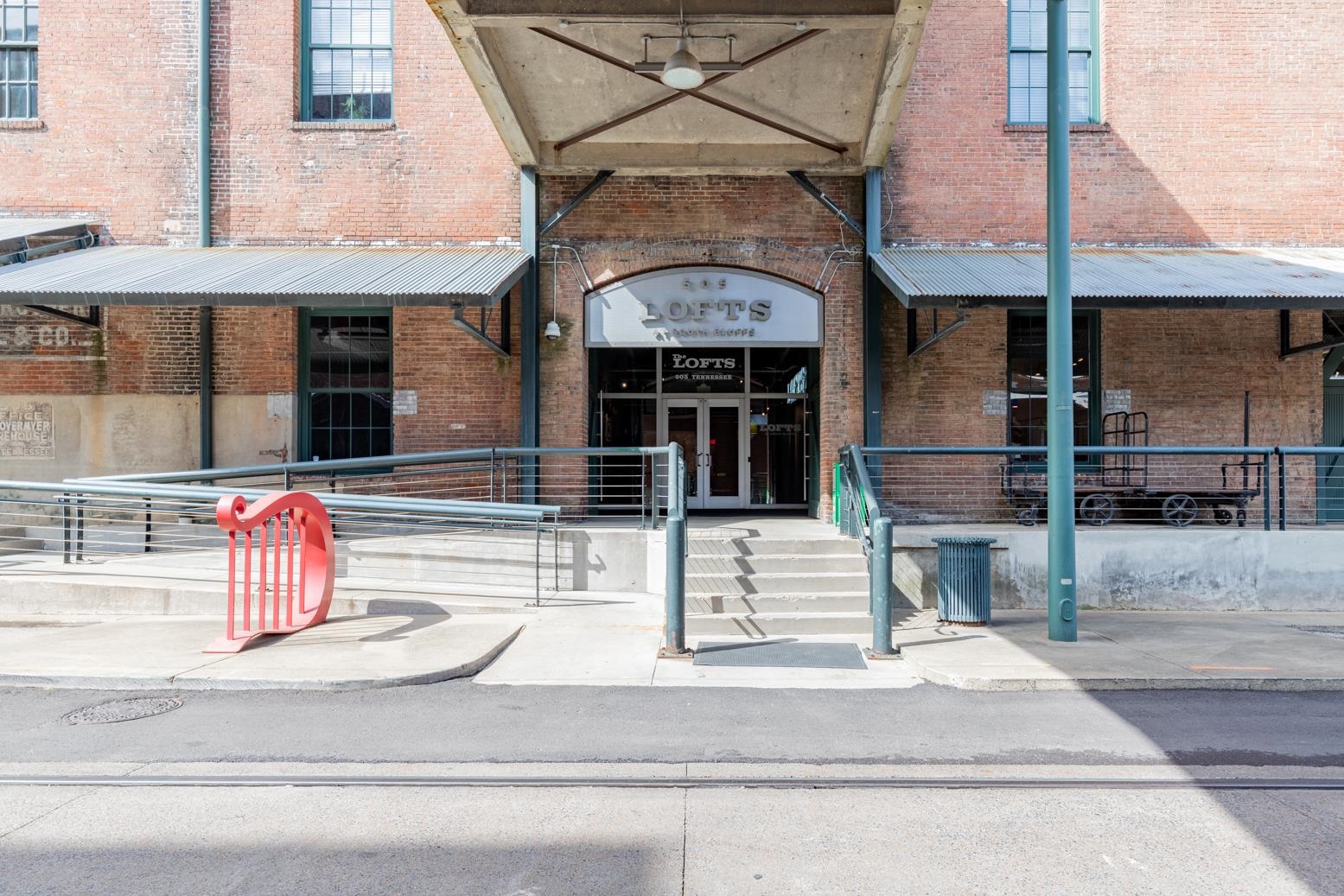 505 TENNESSEE ST Unit: 303