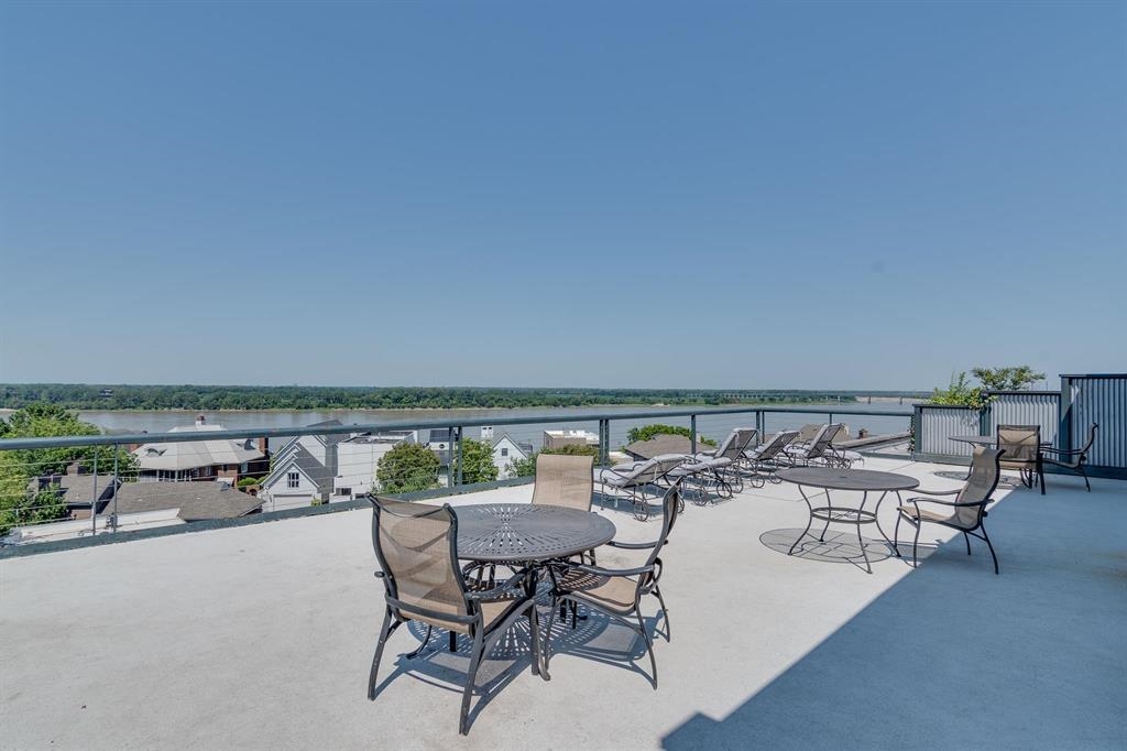 505 TENNESSEE ST Unit: 303