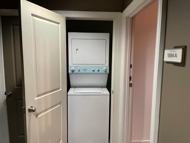 655 RIVERSIDE DR Unit: 1004A