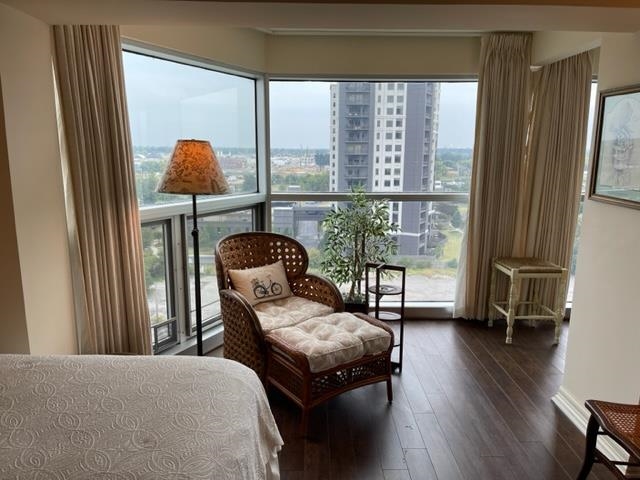 655 RIVERSIDE DR Unit: 1004A