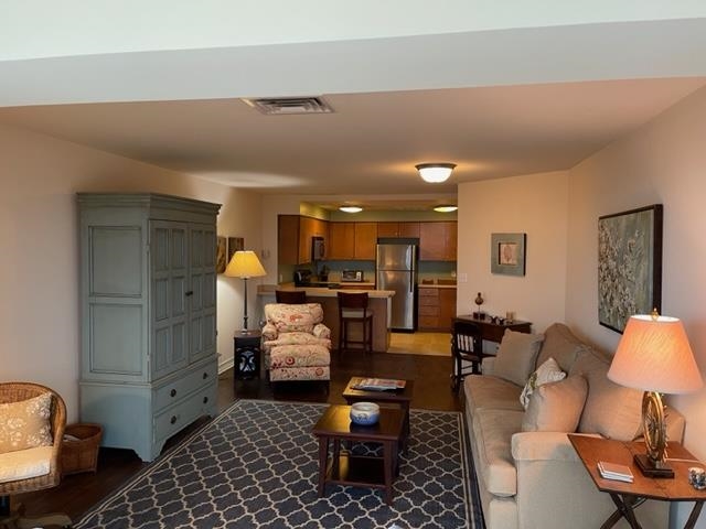 655 RIVERSIDE DR Unit: 1004A