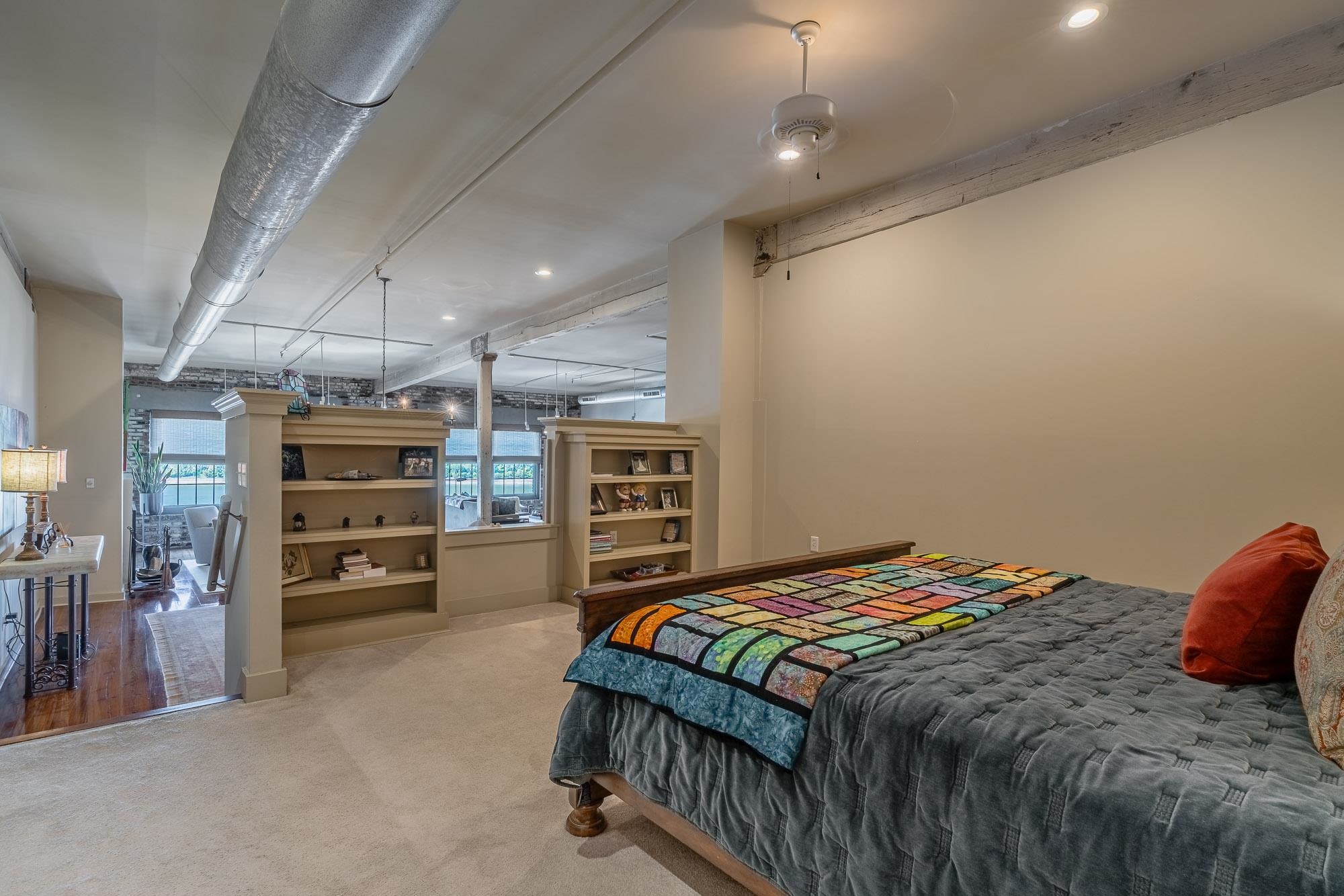 505 TENNESSEE ST Unit: PH6