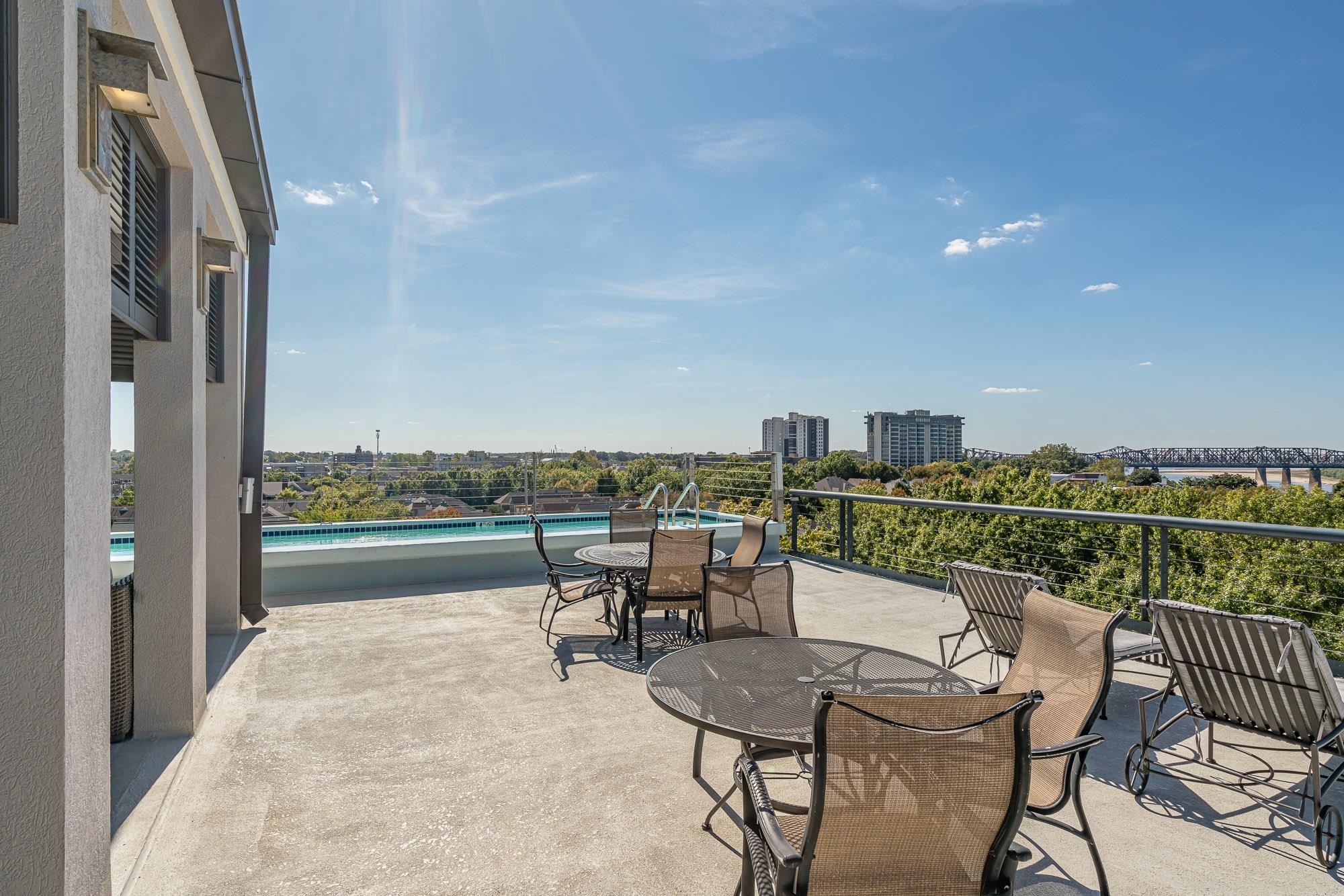 505 TENNESSEE ST Unit: PH6