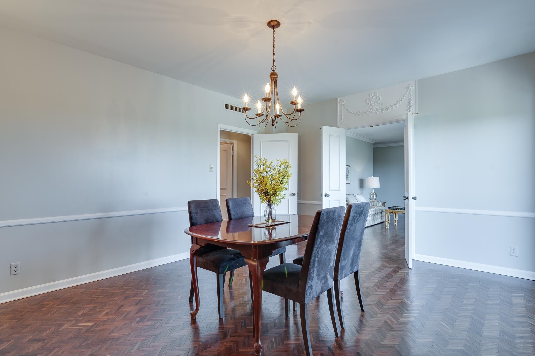 475 N HIGHLAND ST Unit: 9JK