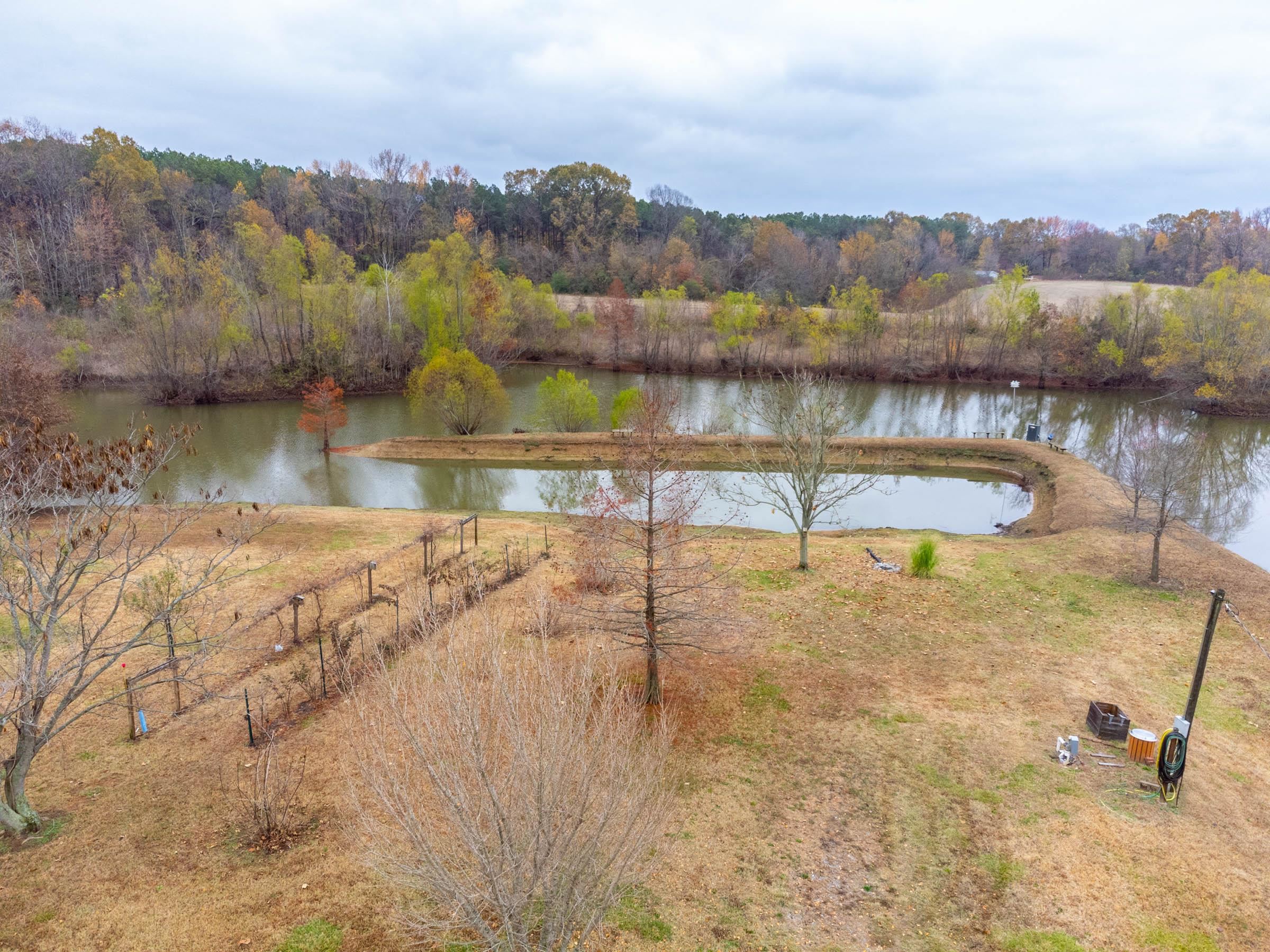 3805 WEST UNION RD