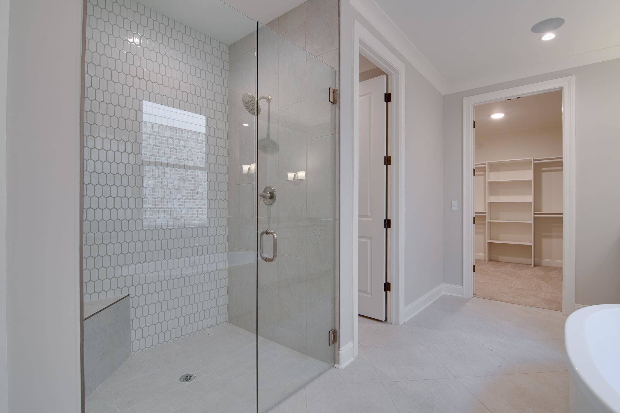 5361 SHADY BREEZE CV