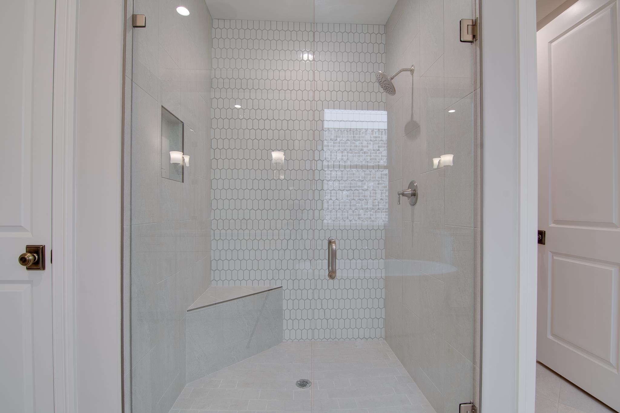 5361 SHADY BREEZE CV