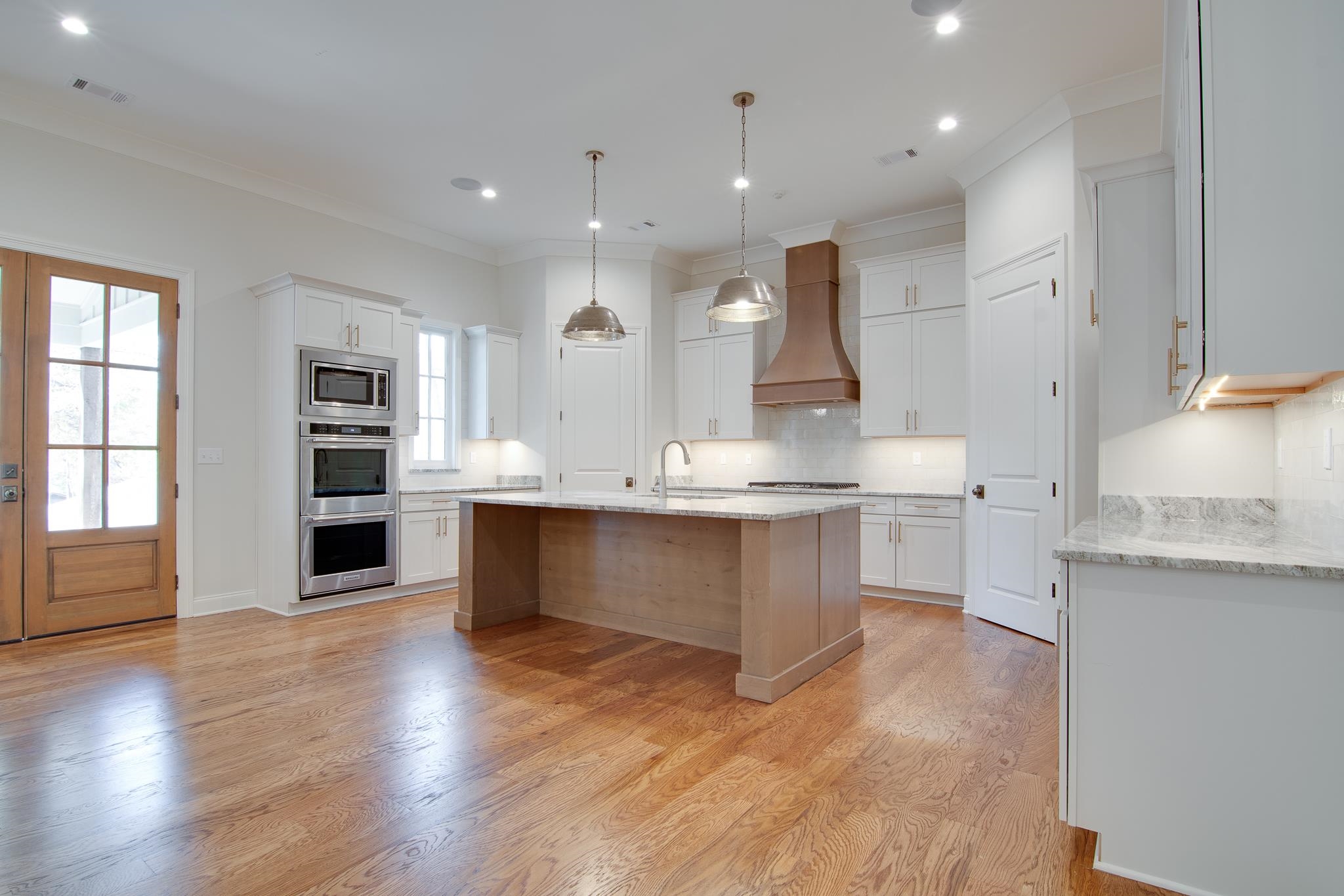 5361 SHADY BREEZE CV