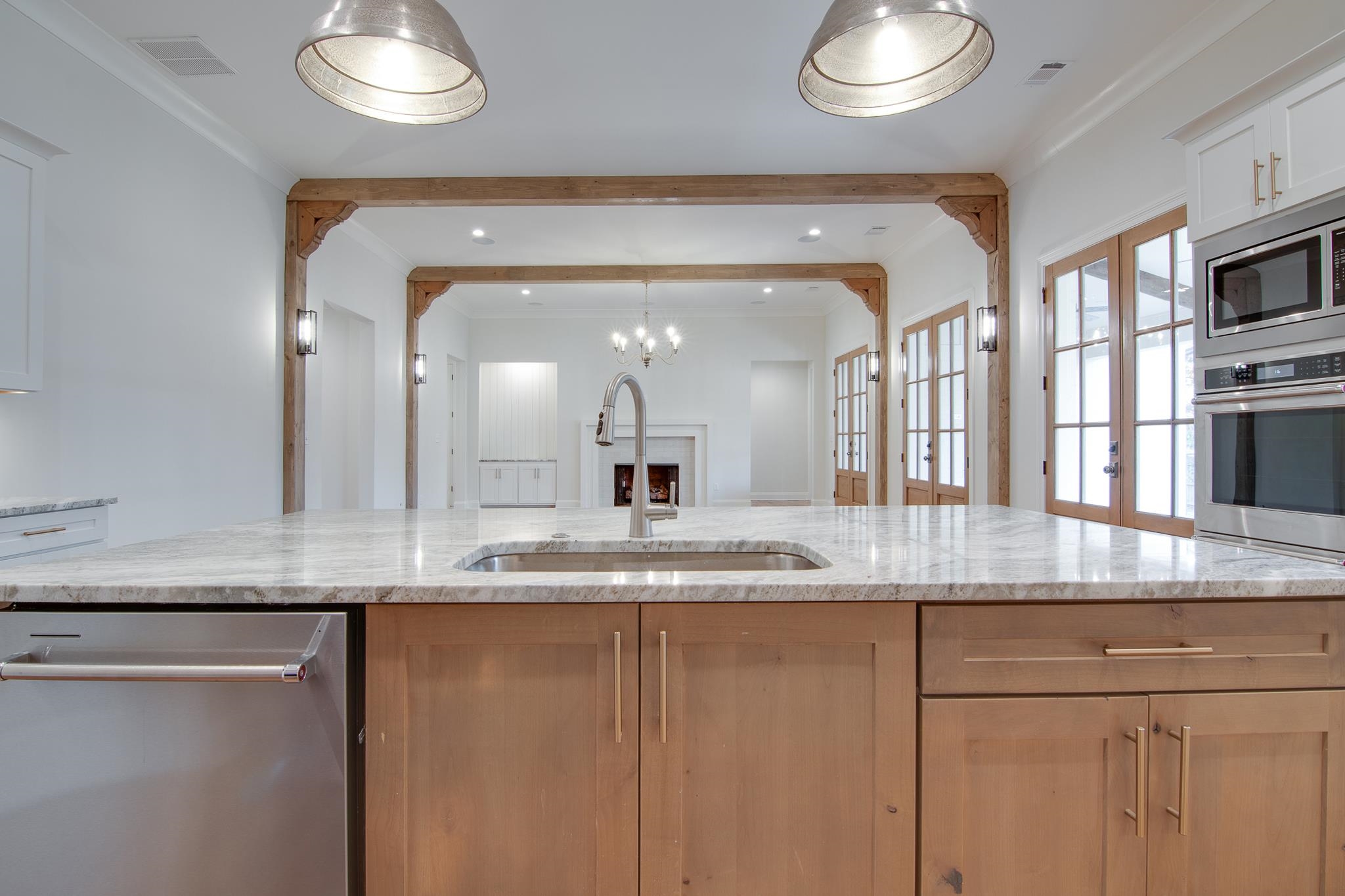 5361 SHADY BREEZE CV